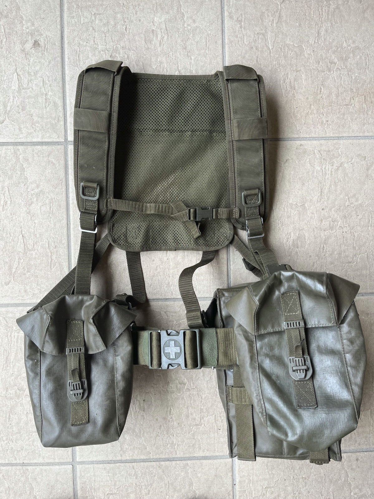 Current Issue Swiss Army Tactical Harness System GTE TAZ 90