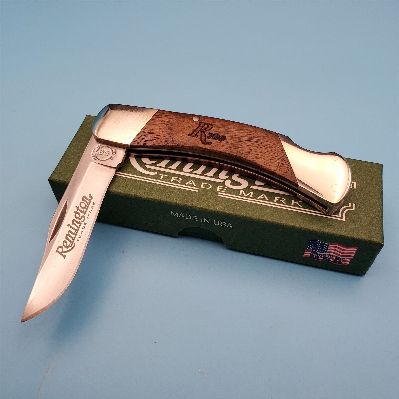 Remington Pocket Knife R151 Wood Handle Lockback Folding Blade 700 Series USA