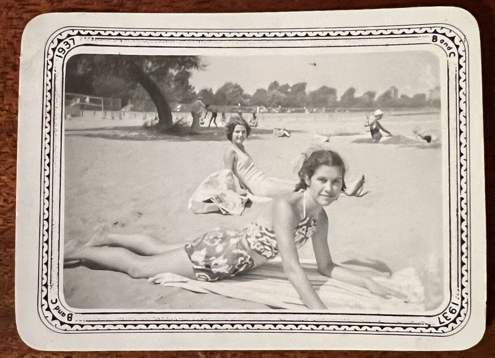 VTG 1937 Snapshot Photo Floral Print Swimsuit Sunbathing Beauty Beauties Beach