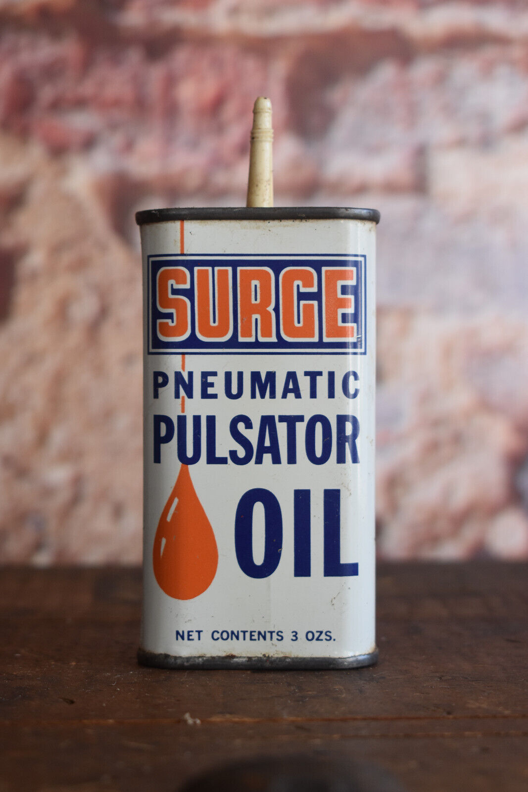 Vintage Surge Pneumatic Pulsator Oil Advertising Handy Oiler Can 