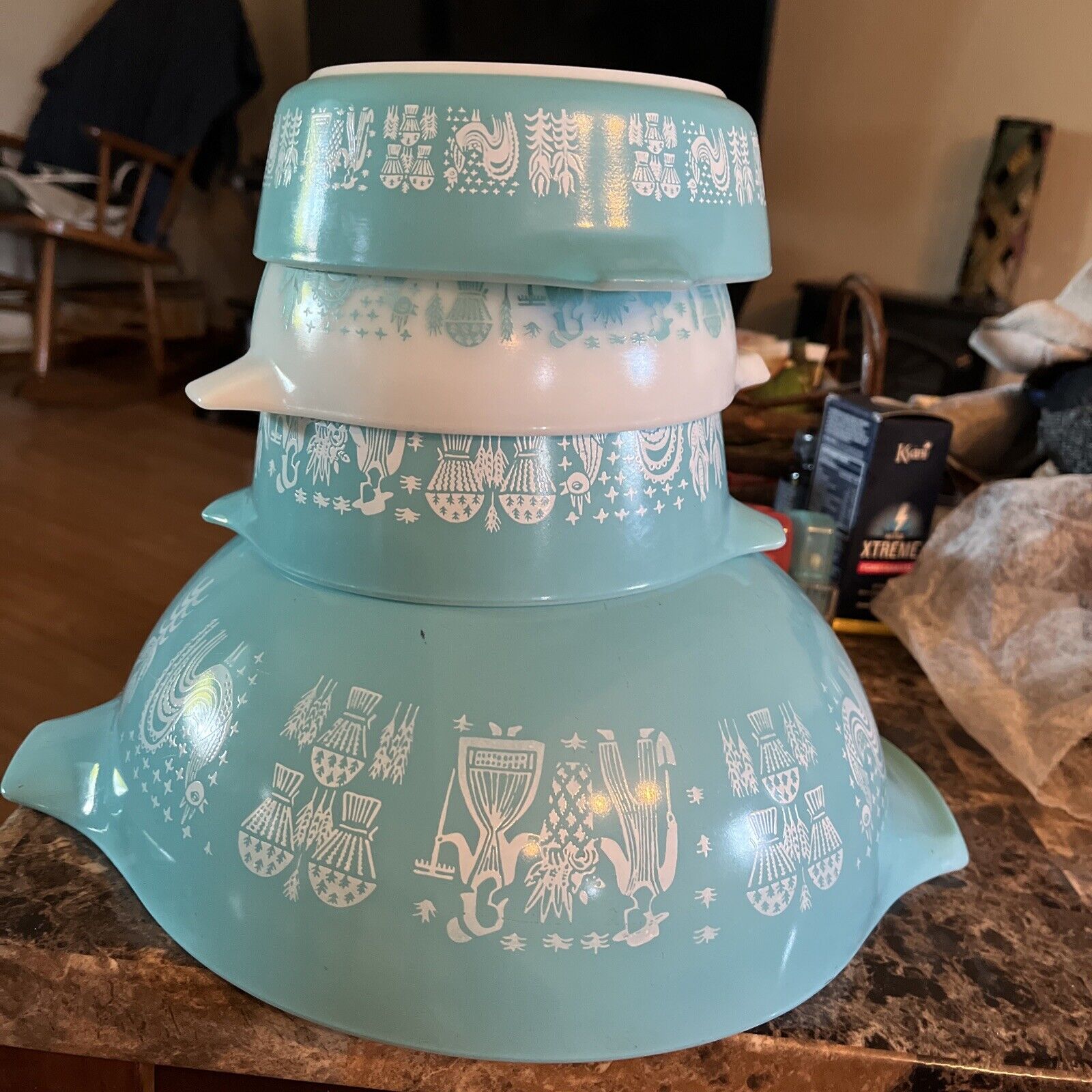 Vintage Pyrex Amish Blue Turquoise and White 473 441 71 444 Beautiful