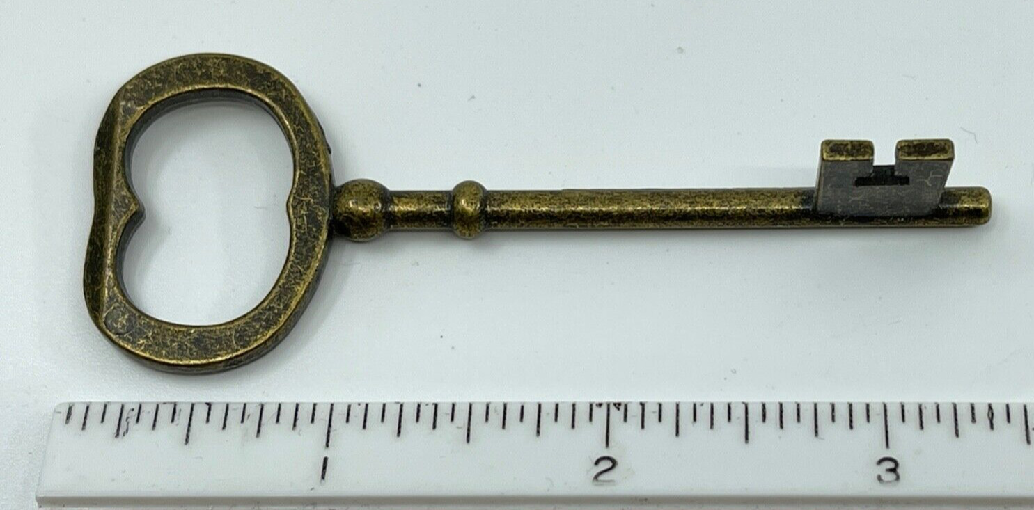 Vintage Unique Offset Brass Skeleton Key
