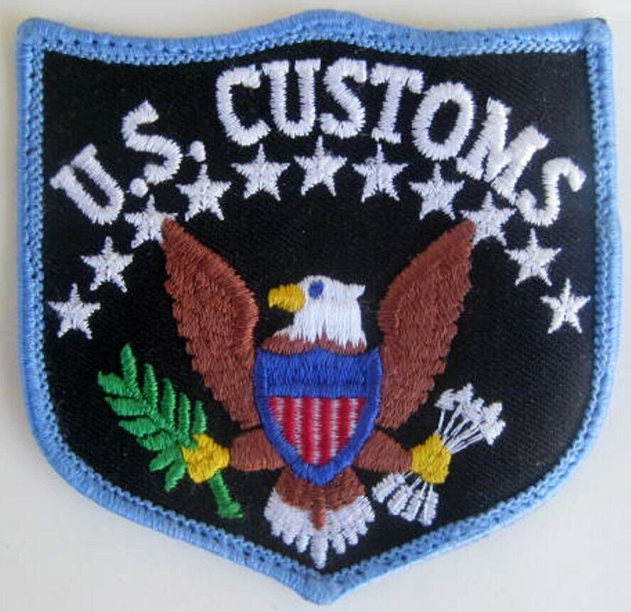 U. S. CUSTOMS unused Shoulder PATCH with EAGLE w/ OLIVE BRANCH, ARROWS, & STARS