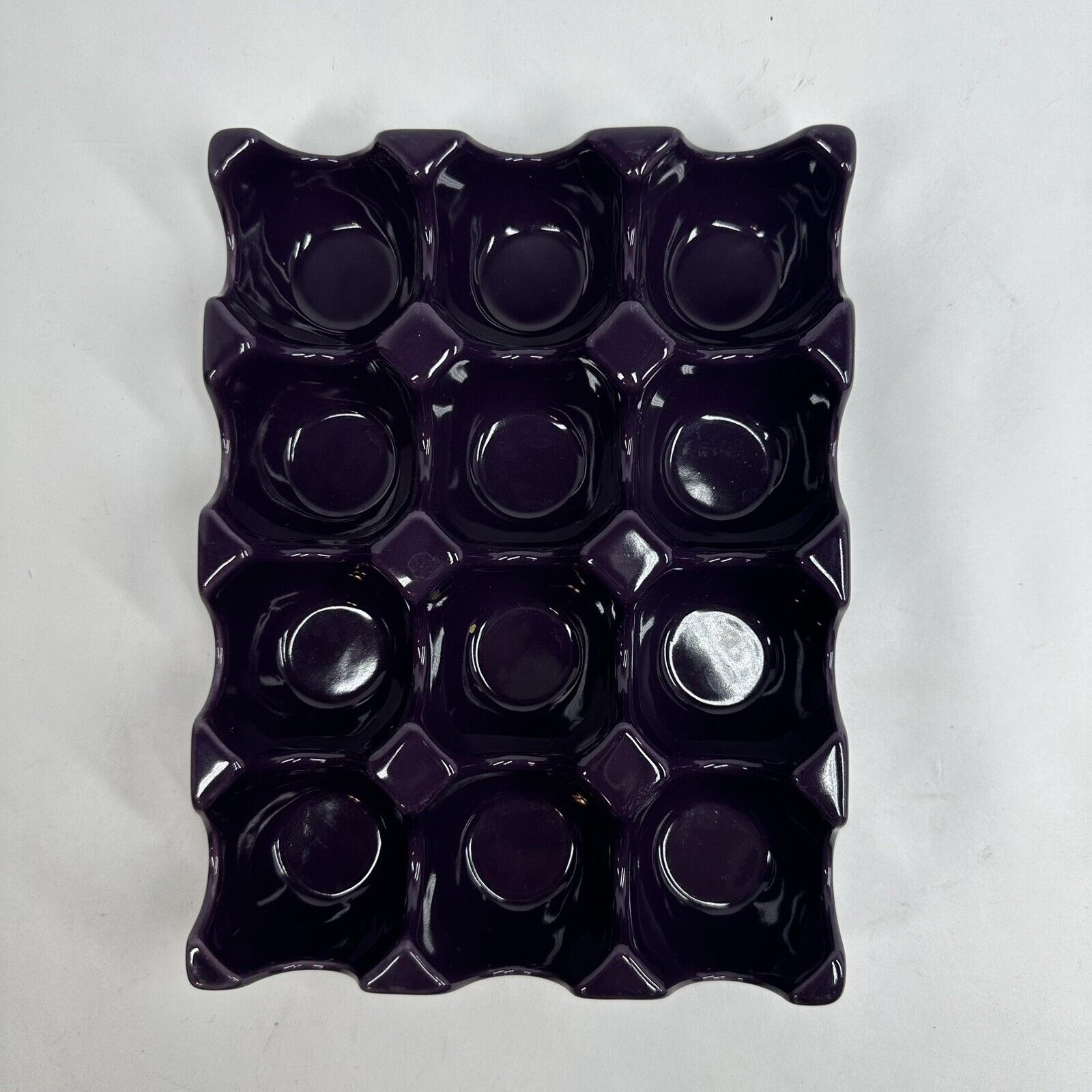 Rachael Ray Ceramic Purple Egg Holder Easter Eggs Refrigerator Storage 12 Egg