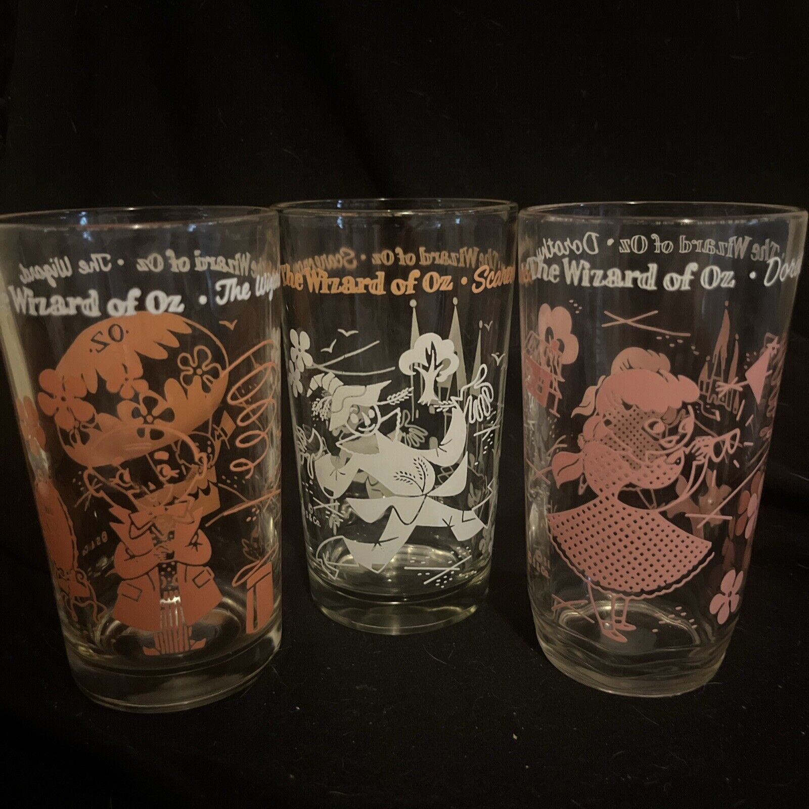 Set of (3) 1950s Wizard of Oz Glasses Dorothy, Scarecrow & The Wizard