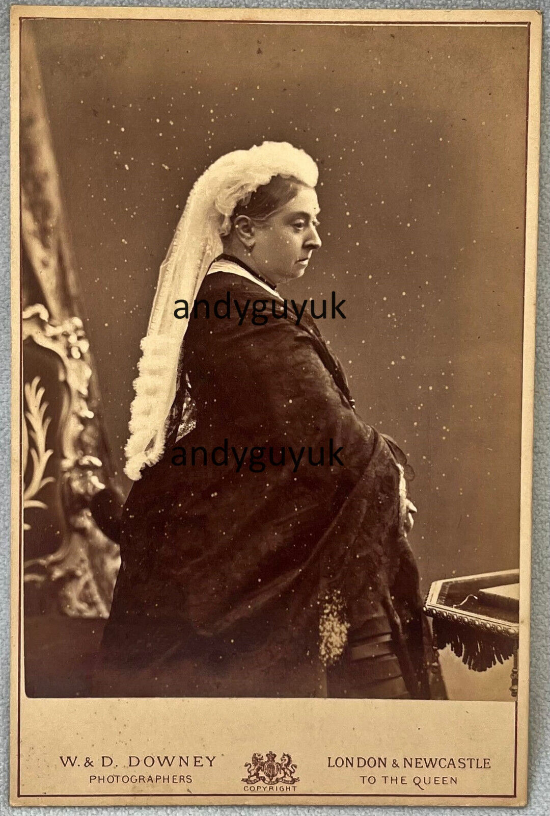 CABINET CARD QUEEN VICTORIA ROYAL ROYALTY ANTIQUE PHOTO VICTORIAN MOURNING