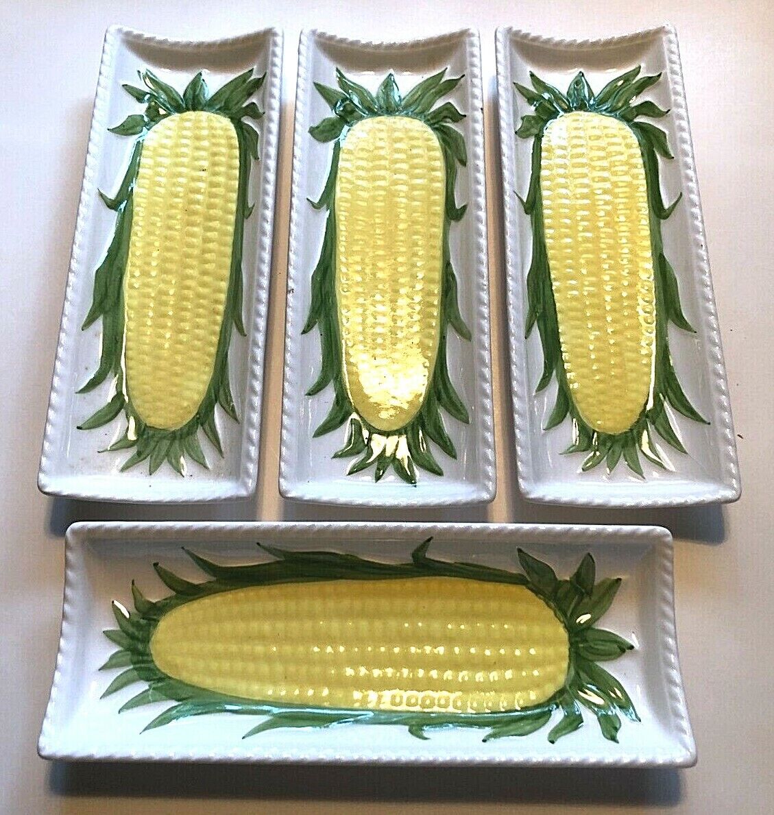 Set Of 4 Vintage Made Japan White Yellow Green Ceramic Corn Cob Servers Holders