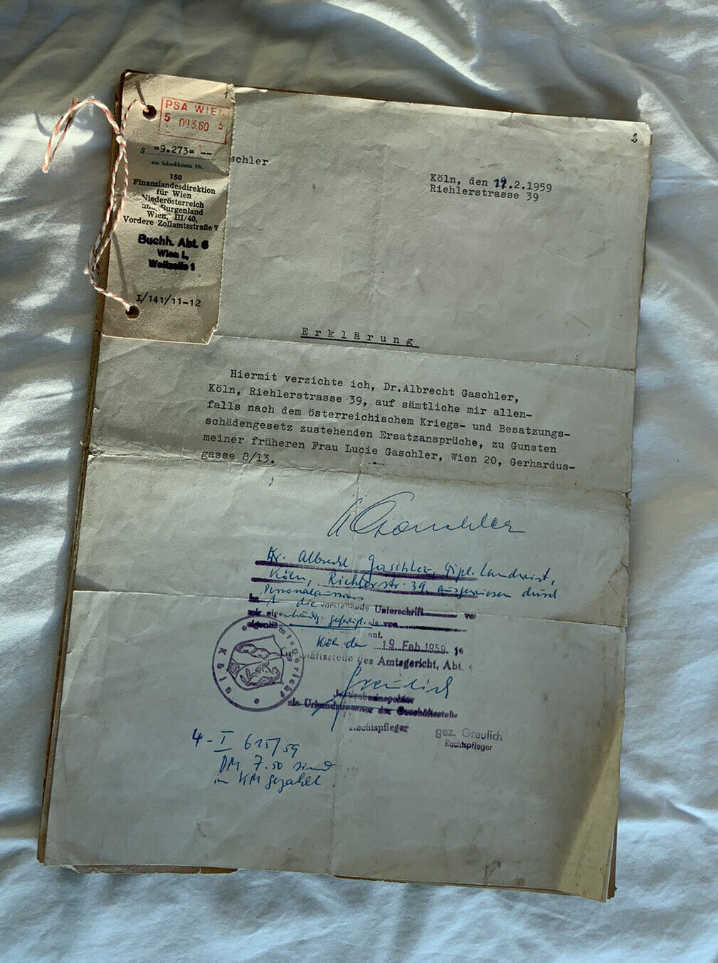 Documents WW2 1959 Austrian post war reconstruction payments after bombing 