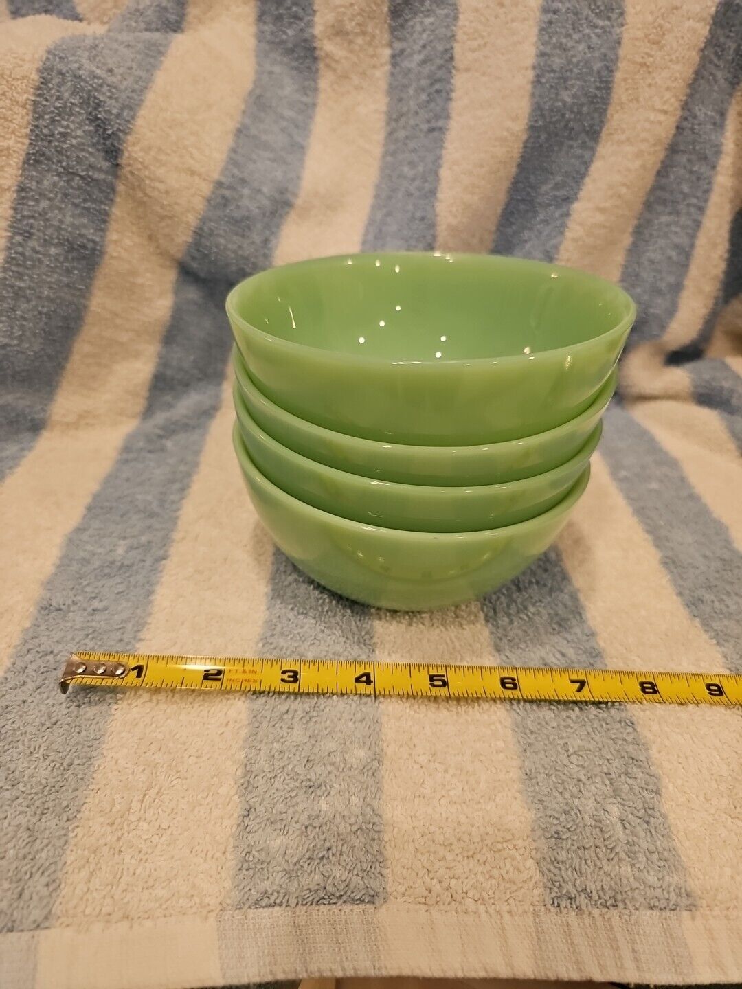 Four 4 Vintage Jadeite Chili Soup Cereal Bowl Unmarked 5 1/2 x 2 3/4 Green Glass