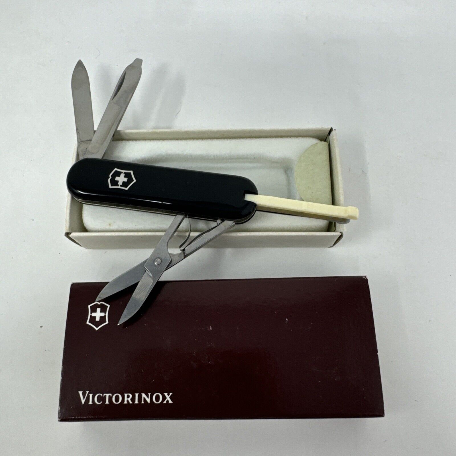 Vintage 5 tool Black Victorinox Switzerland Barber Colman Pocket Knife Swiss NIB
