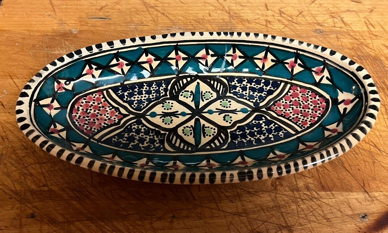 Vintage N. African Hand Painted Brown Clay Colorful Made In Tunisia Oval Bowl