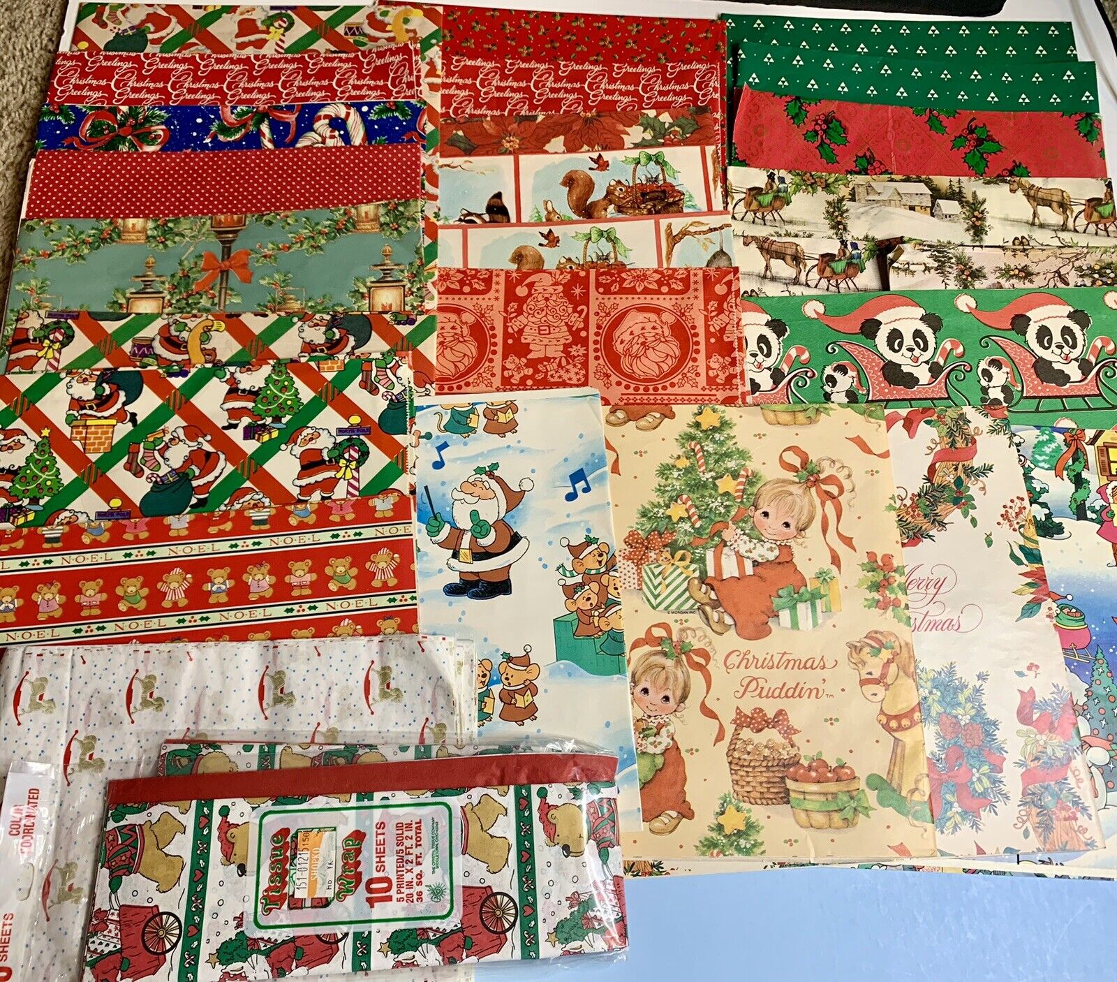(LOT) VINTAGE Christmas...24 Sheets and 2 Packs Tissue Wrapping Paper