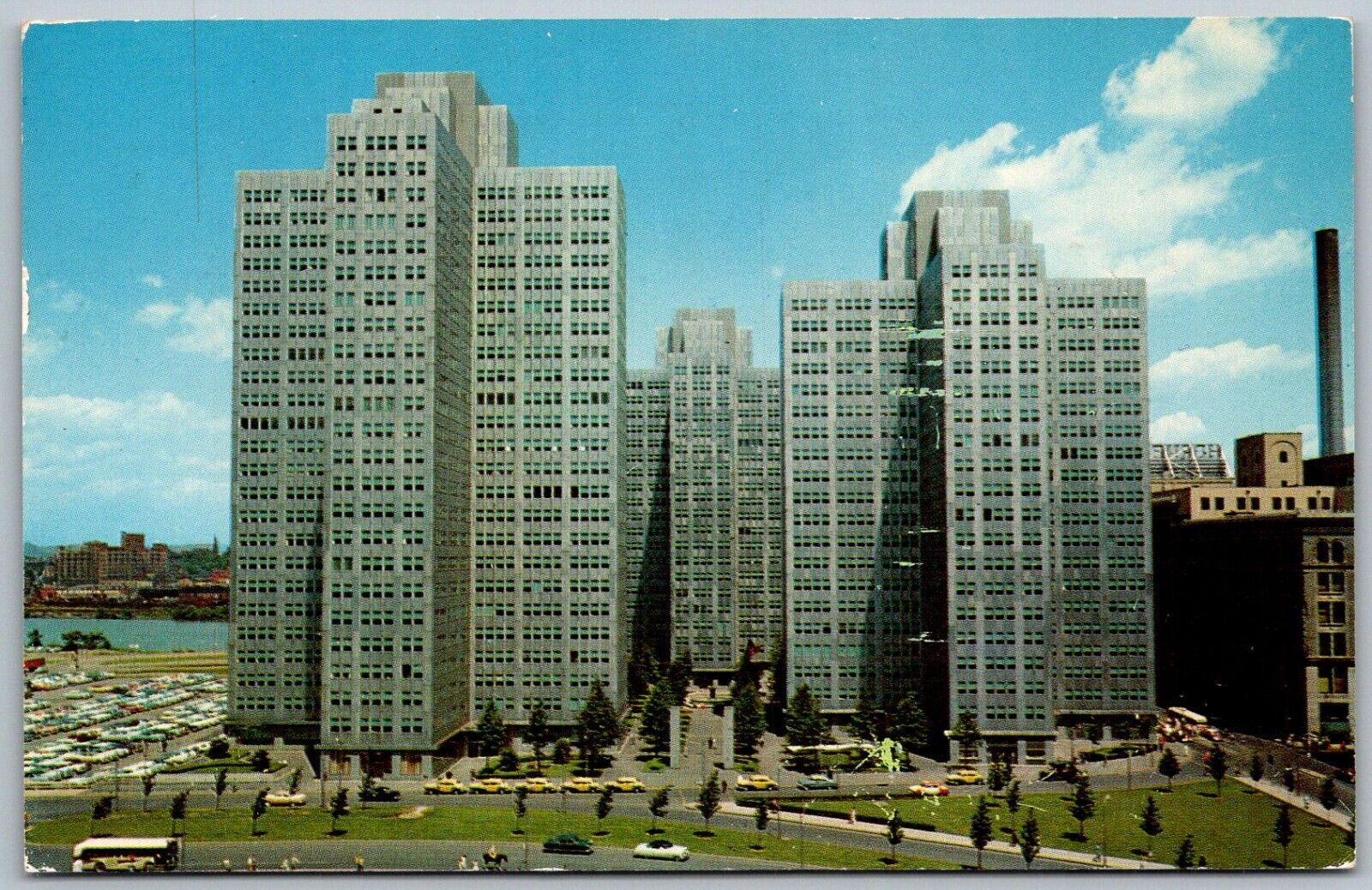 Pittsburgh Pennsylvania 1960 Postcard Gateway Center