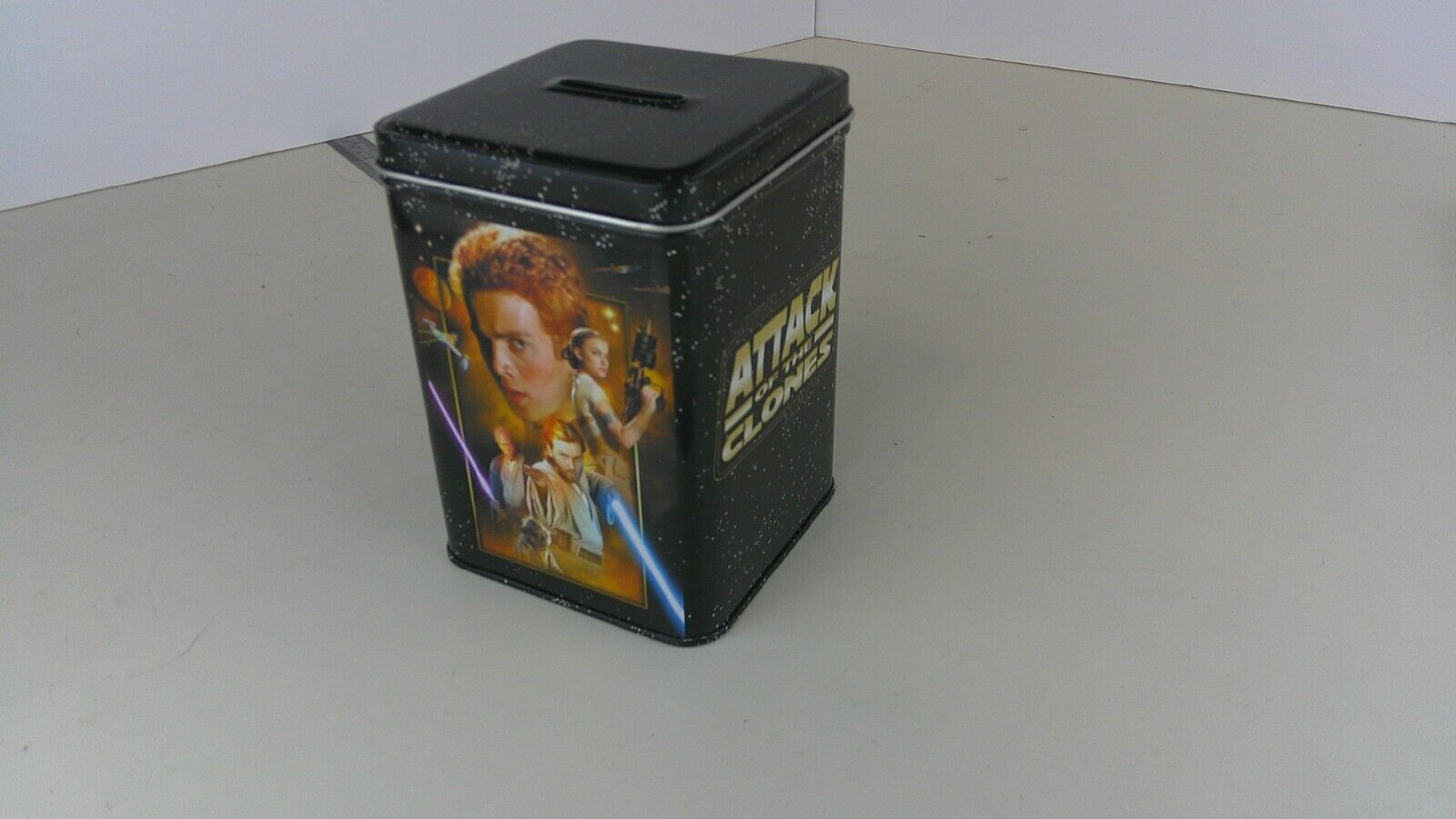 2002 NECA Star Wars Attack of the Clones Tin Cannister Bank Empty  BIS