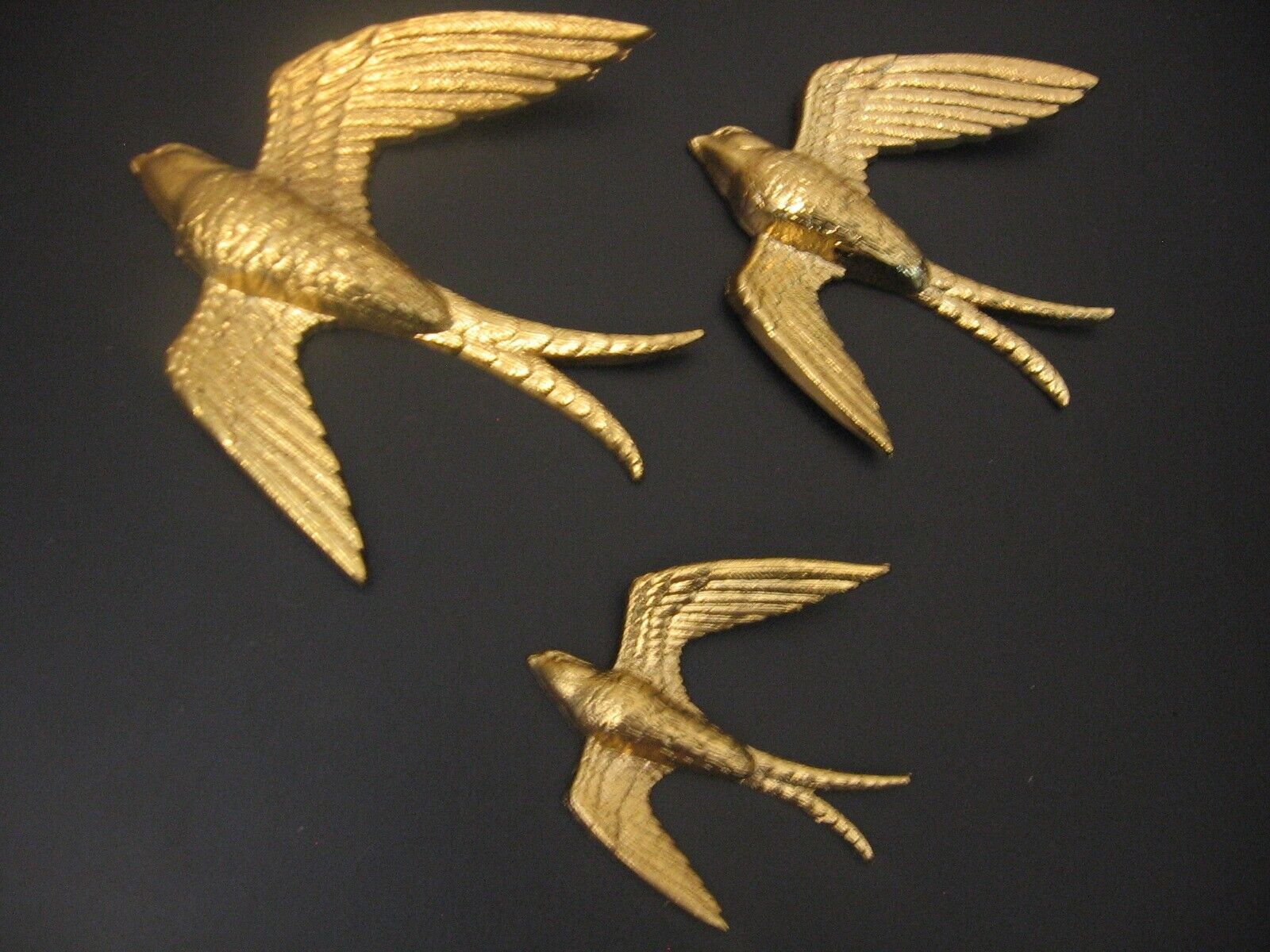 Vintage Burwood Flying Birds Gold Swallow Set Wall Décor Hanging 1980s