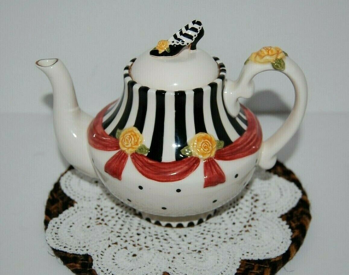 Sandy's Closet Laura Mini Teapot #18212 Dated 2001 Ceramic Floral Stripes 16oz