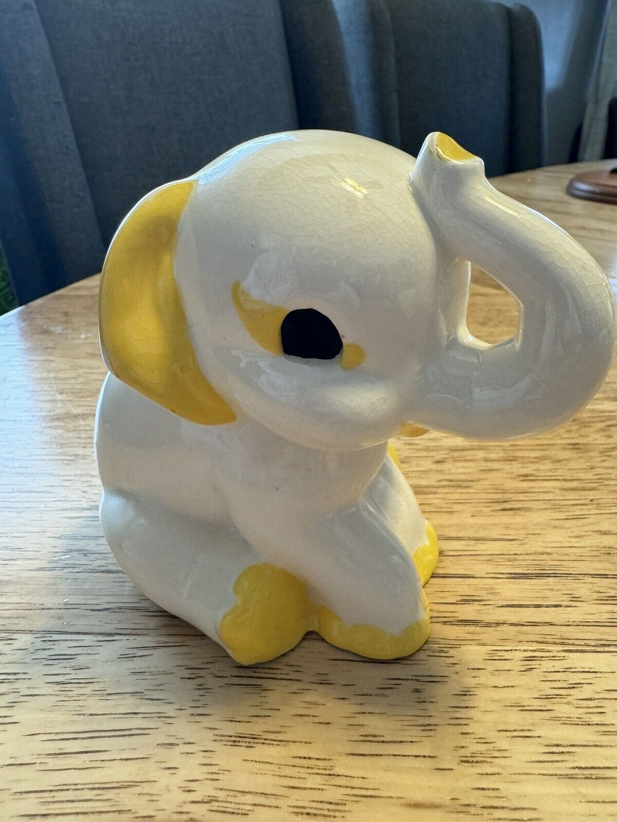 Vintage Ceramic Elephant Figurine 5”x4” White And Yellow