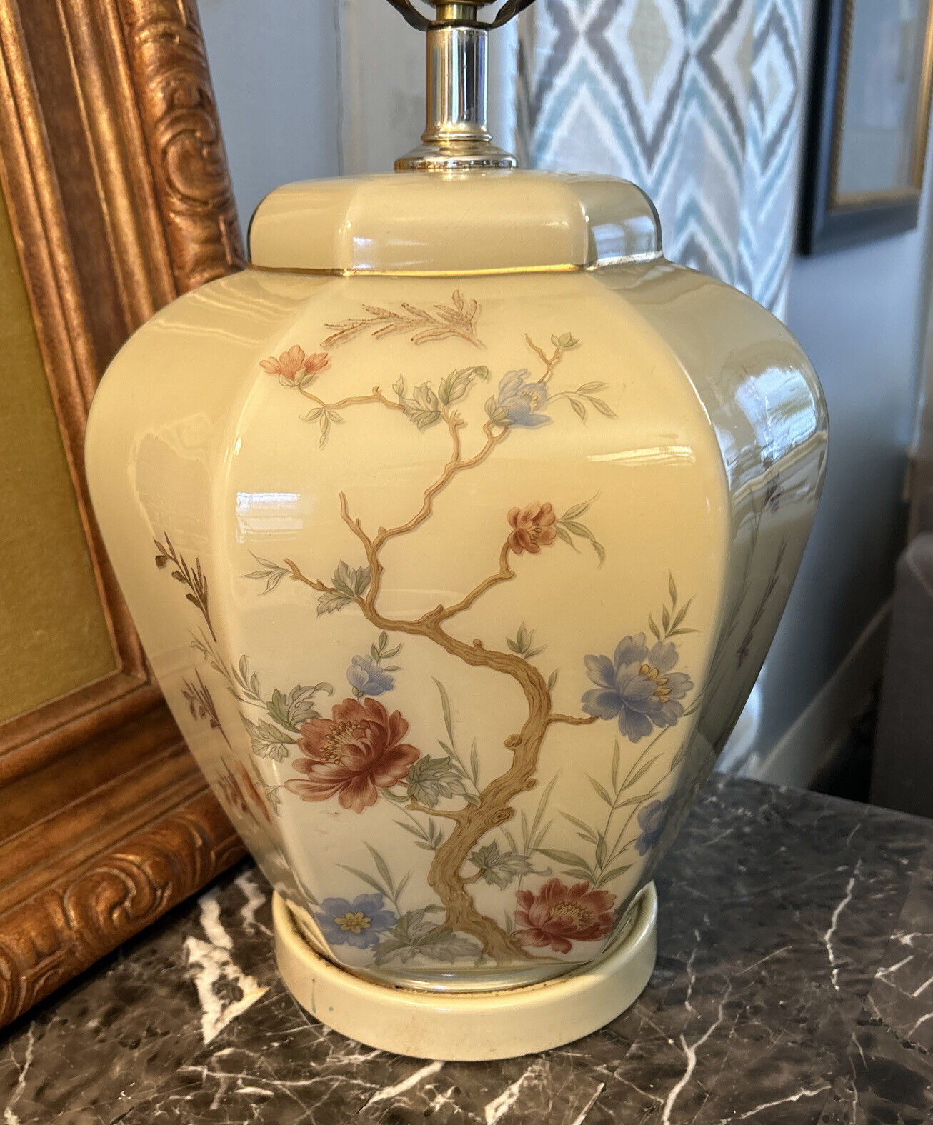 Vintage milk glass lamp chinoiserie cream gold blue pink butterfly