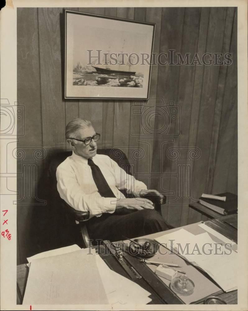 1979 Press Photo Mel Dichter in his Office - ctaa20355