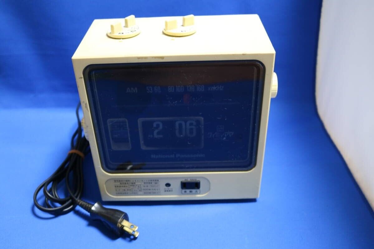 National Panasonic Flip Clock Radio RC-102A 50Hz 60Hz Timey Mom Japan