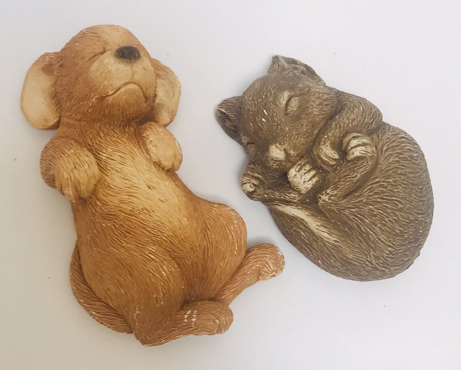 Sandicast Dog And Mice Sleepy Figurines Set Of 2