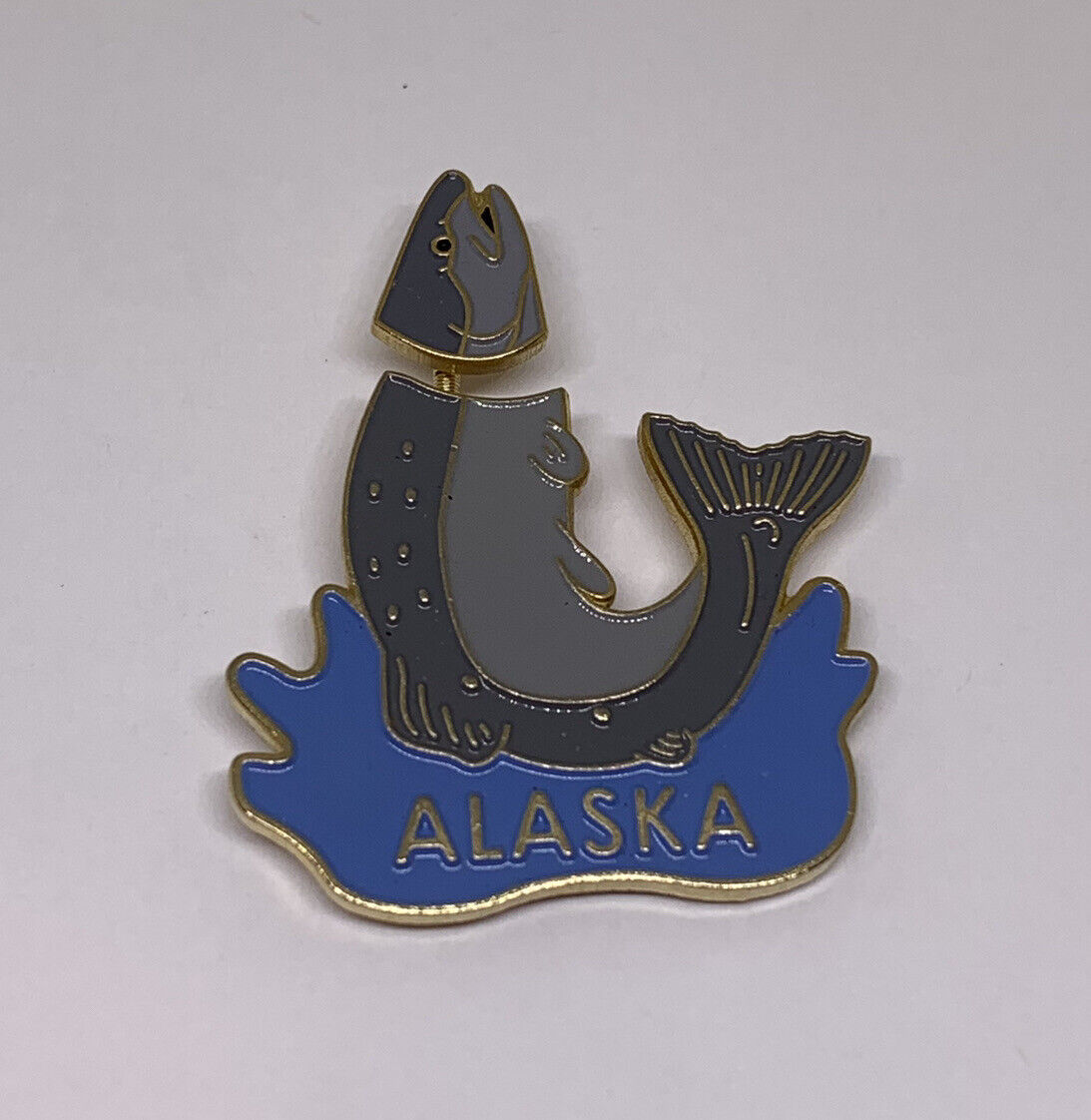 Alaska Alaskan Salmon Trout Fish Bobble Head  Fishing Fisherman Lapel Pin (27)