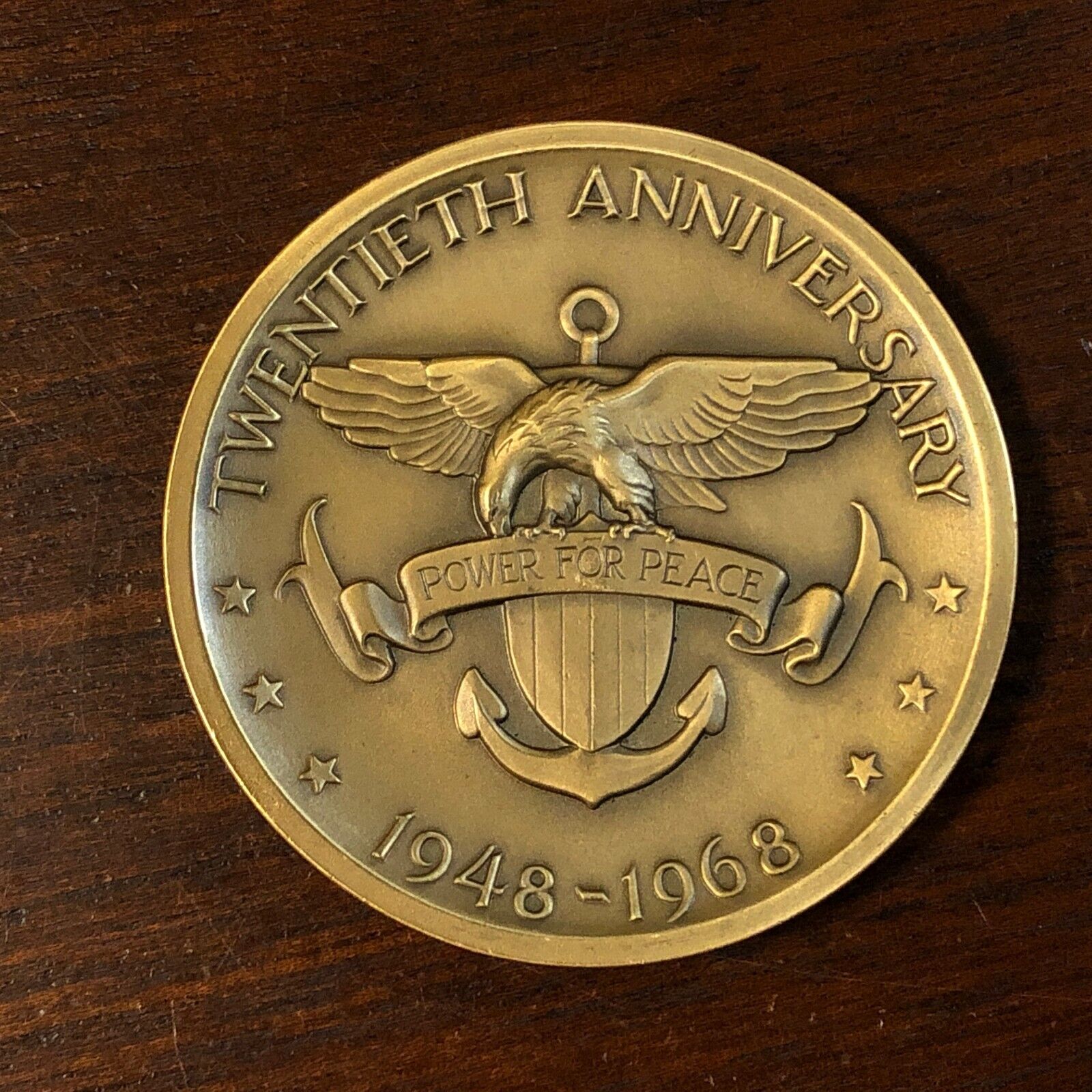 Vintage 1968 US Navy Sixth Fleet Strike Force South 20th Anniversary Medallion