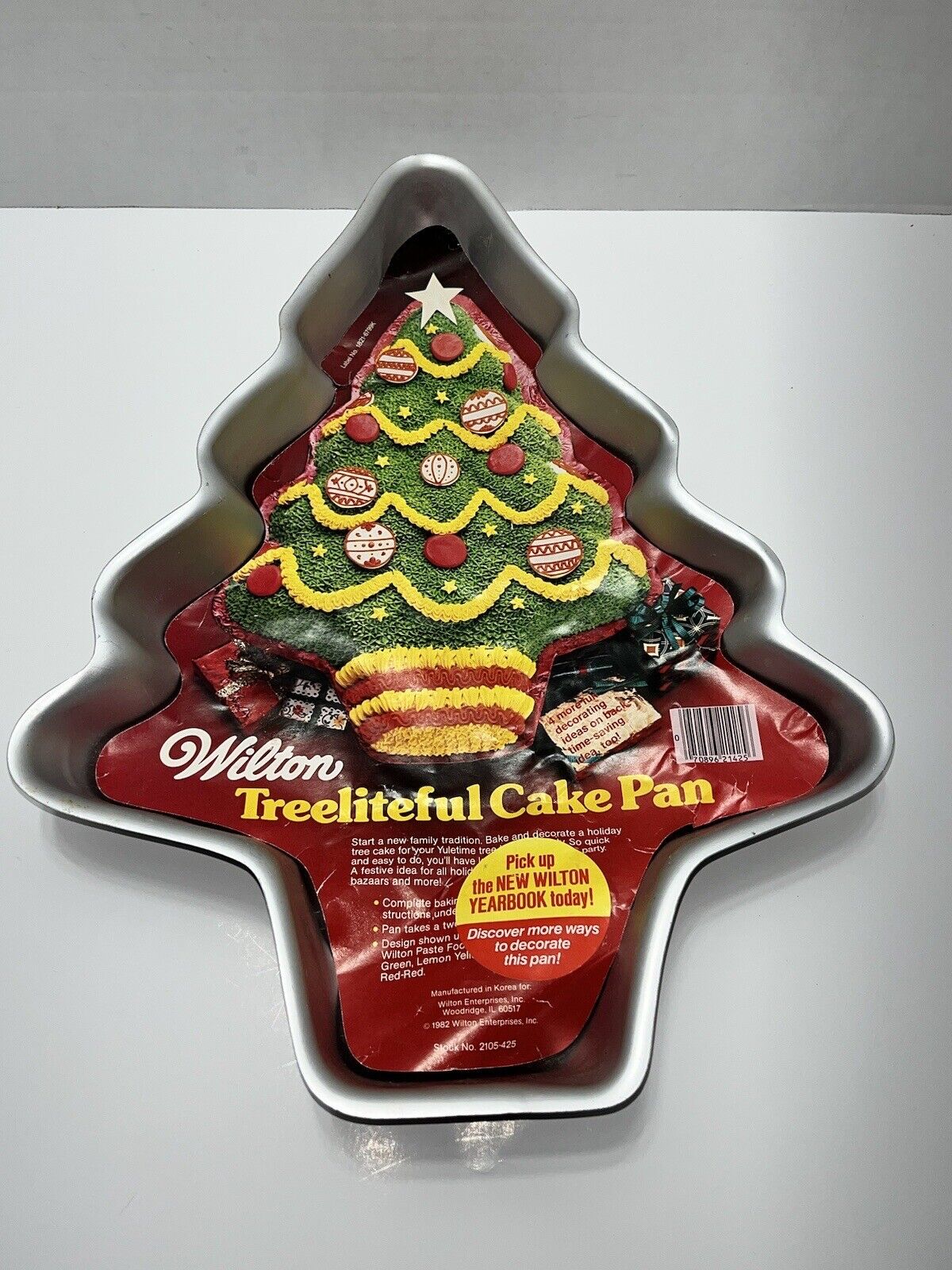 Vintage 1982 Wilton Treelightfull Christmas Tree Cake Pan Evergreen 2105-425