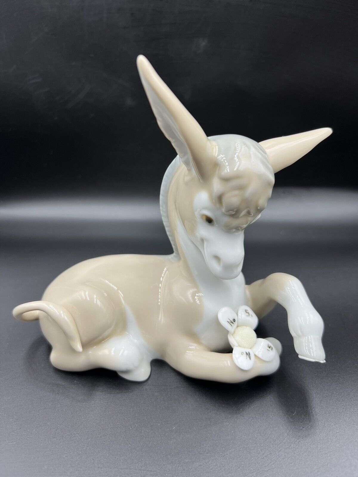 ADORABLE LLADRO FIGURINE, DONKEY IN LOVE, GLAZED, 4524G; VINTAGE COLLECTIBLE