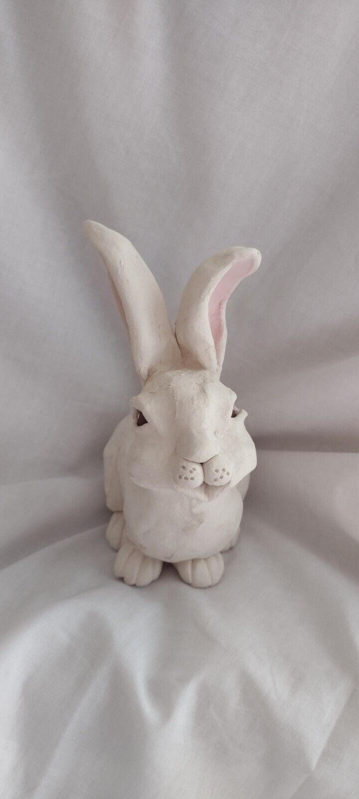 VTG Hand Sculptured Art Rabbit Whiterock Studio Stamped Clay Bunny 7\