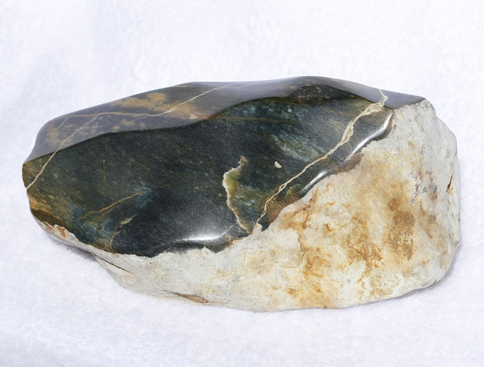 Half polished EMERALD GREEN Guatemalan Jadeite 3.3kg