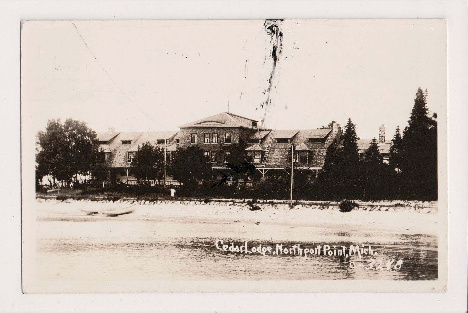 V-028 Northport Point Michigan Cedar Lodge 1946 Real Photo Postcard RRPC