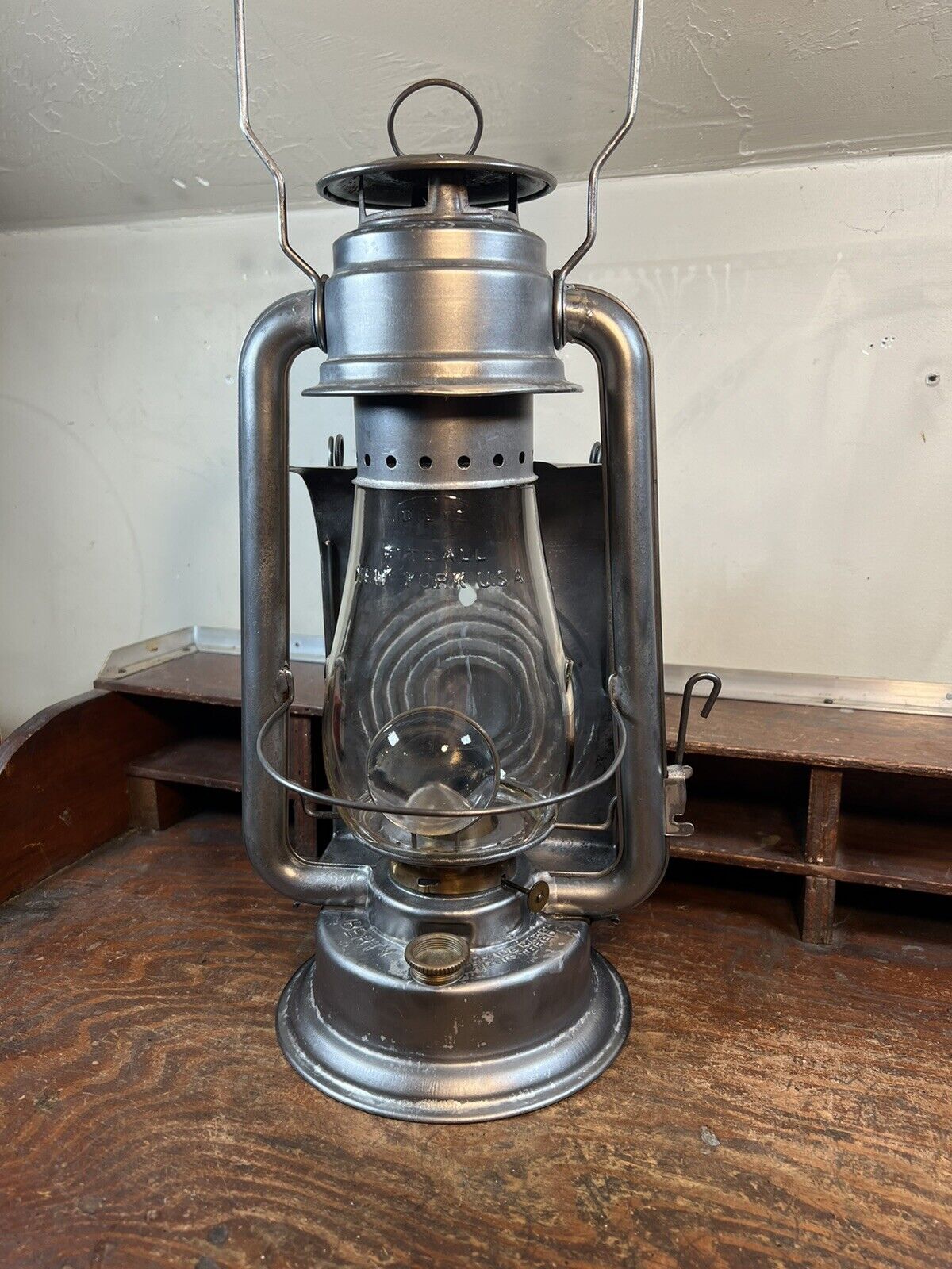 Antique Liberty Kerosene Lantern, S.H. Co Simmons St. Louis Tubular Dash Buggy.