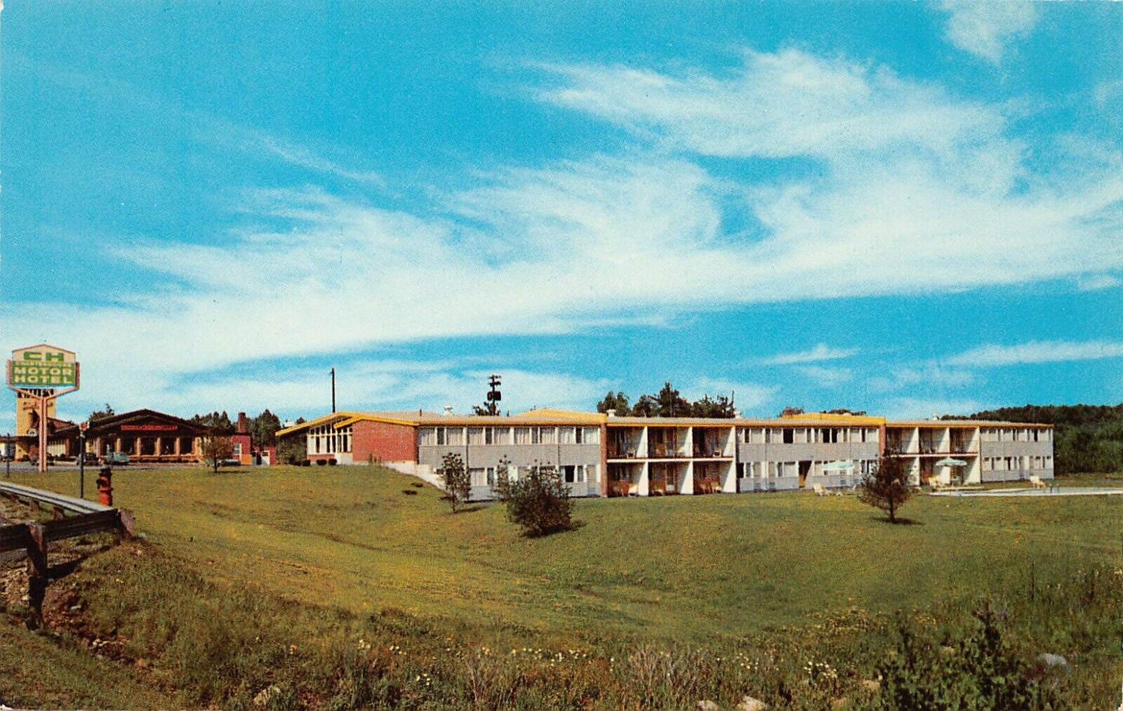 Kittery ME Maine Charterhouse Motor Lodle Roadside Motel Hwy 95 Vtg Postcard V9