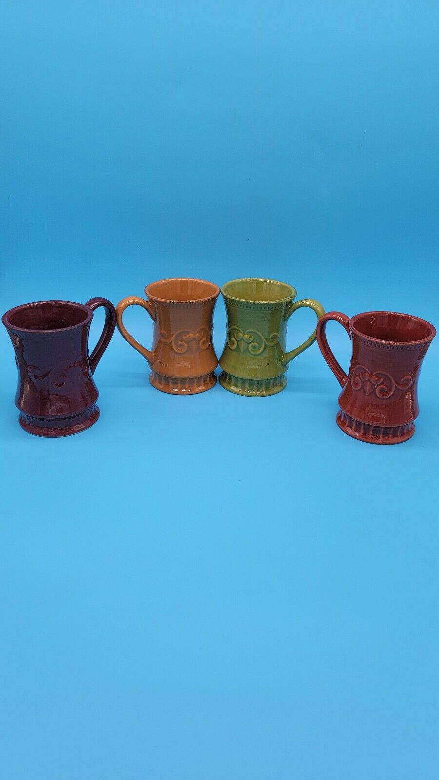 Demdaco Sapore 2004 Deb Hrabik Set Of 4 Hand Painted 4 Colors Mugs 
