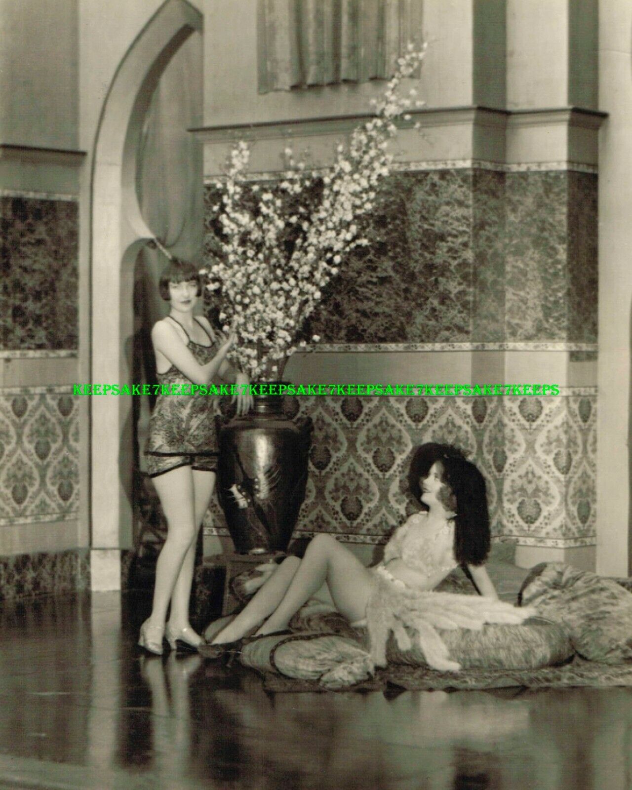 CAROLE LOMBARD AND JEAN KELLER IN LINGERIE 1927 LEGGY 8 x 10 PHOTO A-CL61