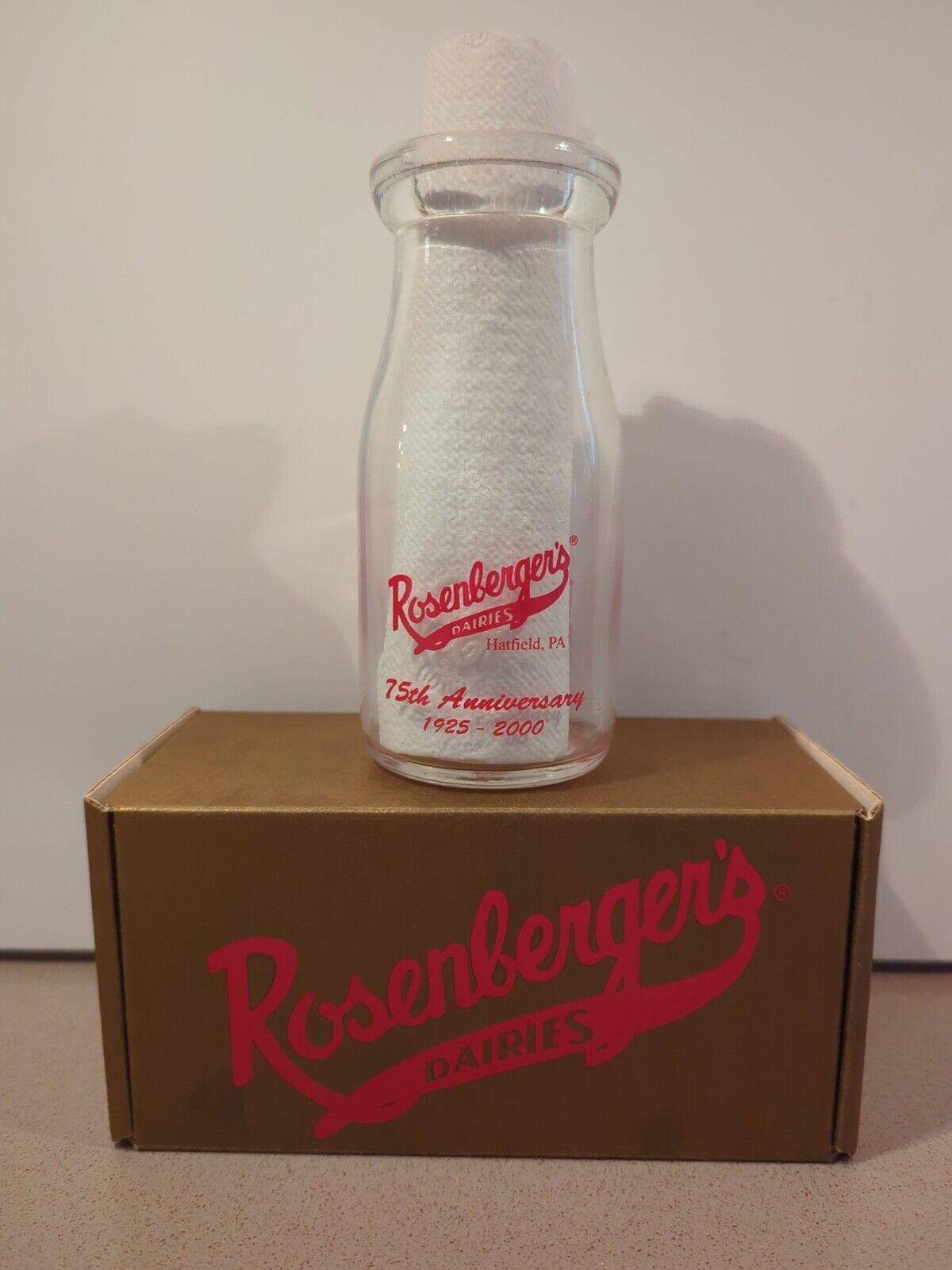 Rosenberger\'s Dairies 75th Anniversary 1925-2000 Half Pint Milk Bottle in Box