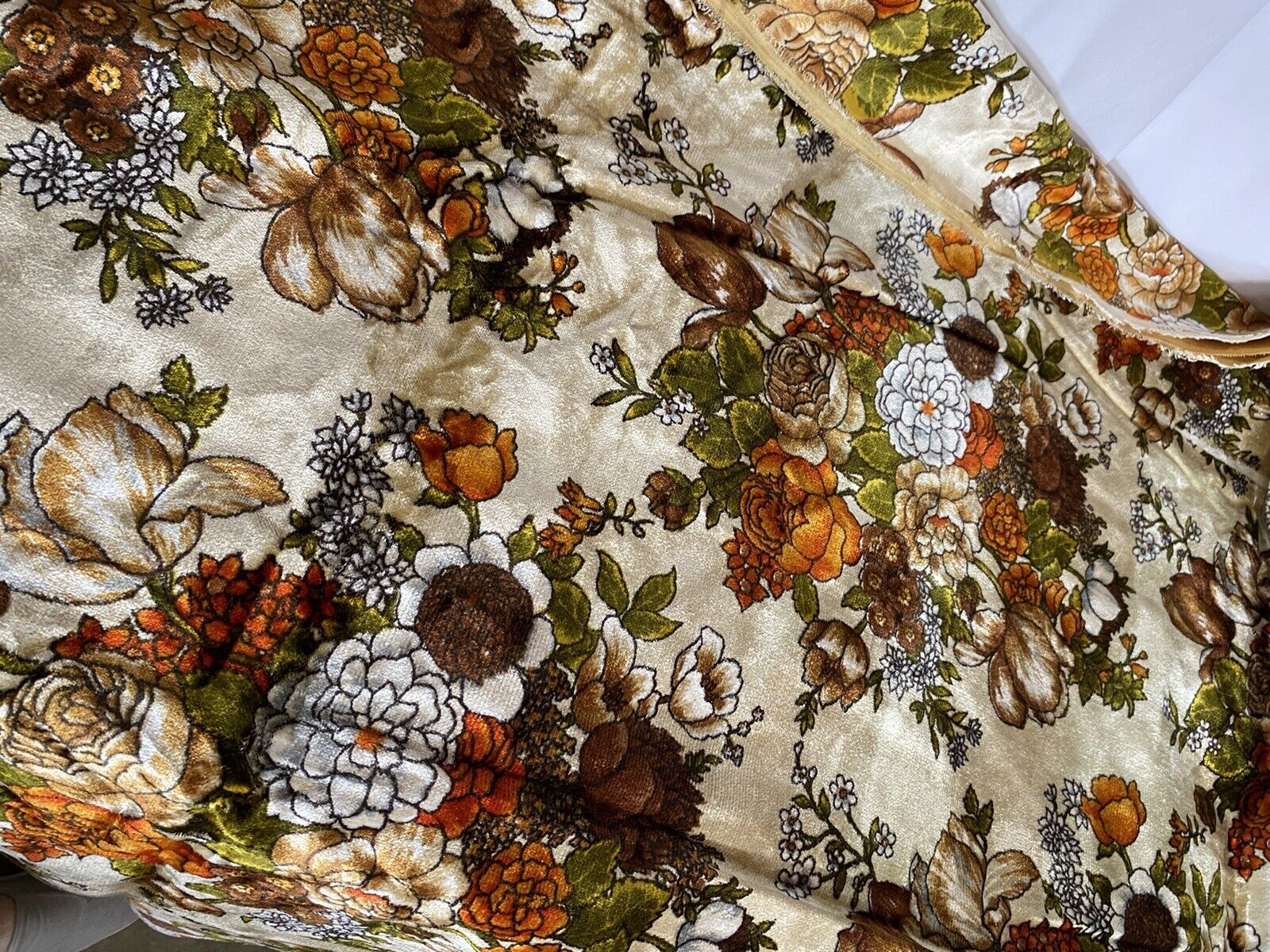 Vtg 70s Fabric Remnant Floral Upholstery Quaker Corp Scotchgard Approx. 3 Yds