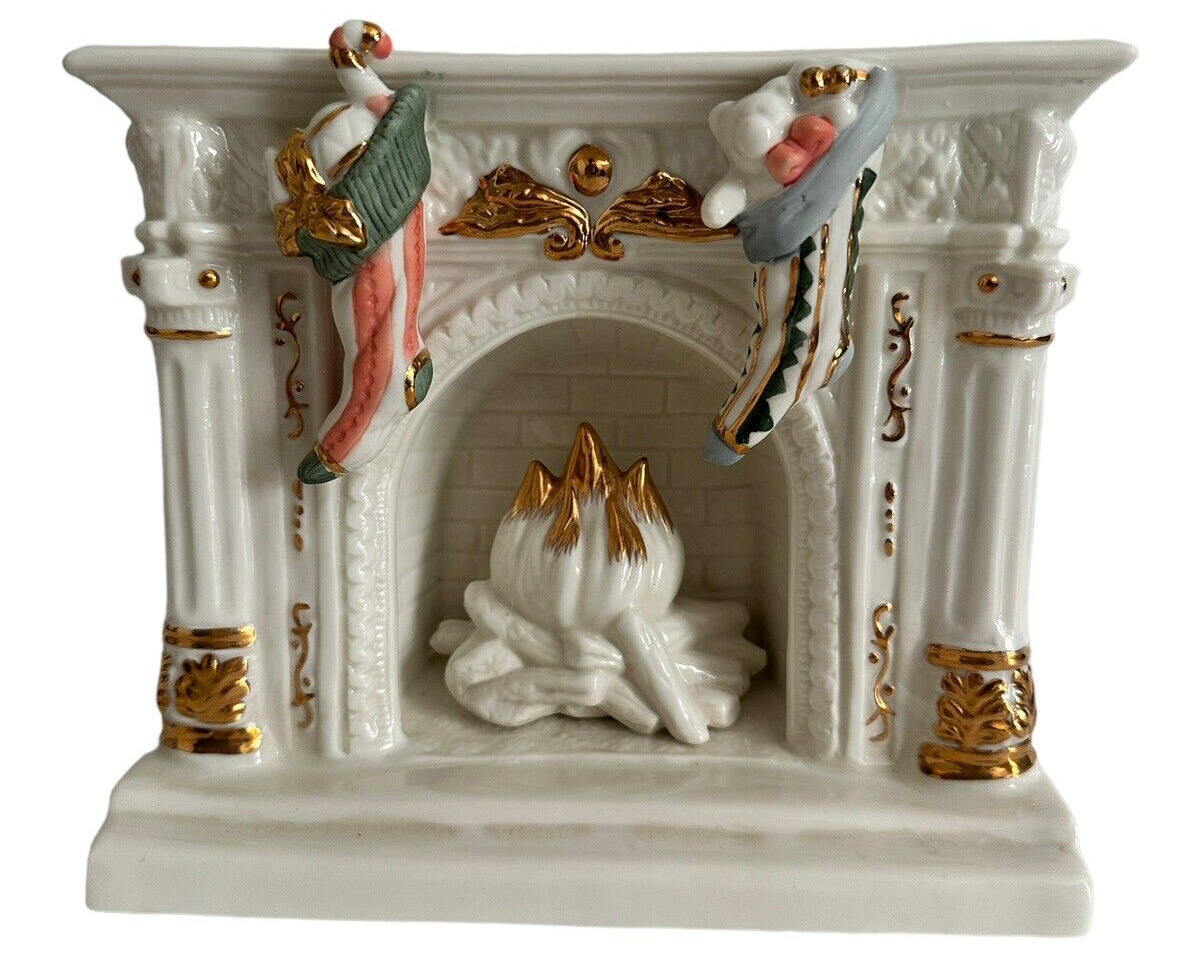 Heritage Mint LTD Vintage 2003 Ceramic Christmas Fireplace Figurine 7\
