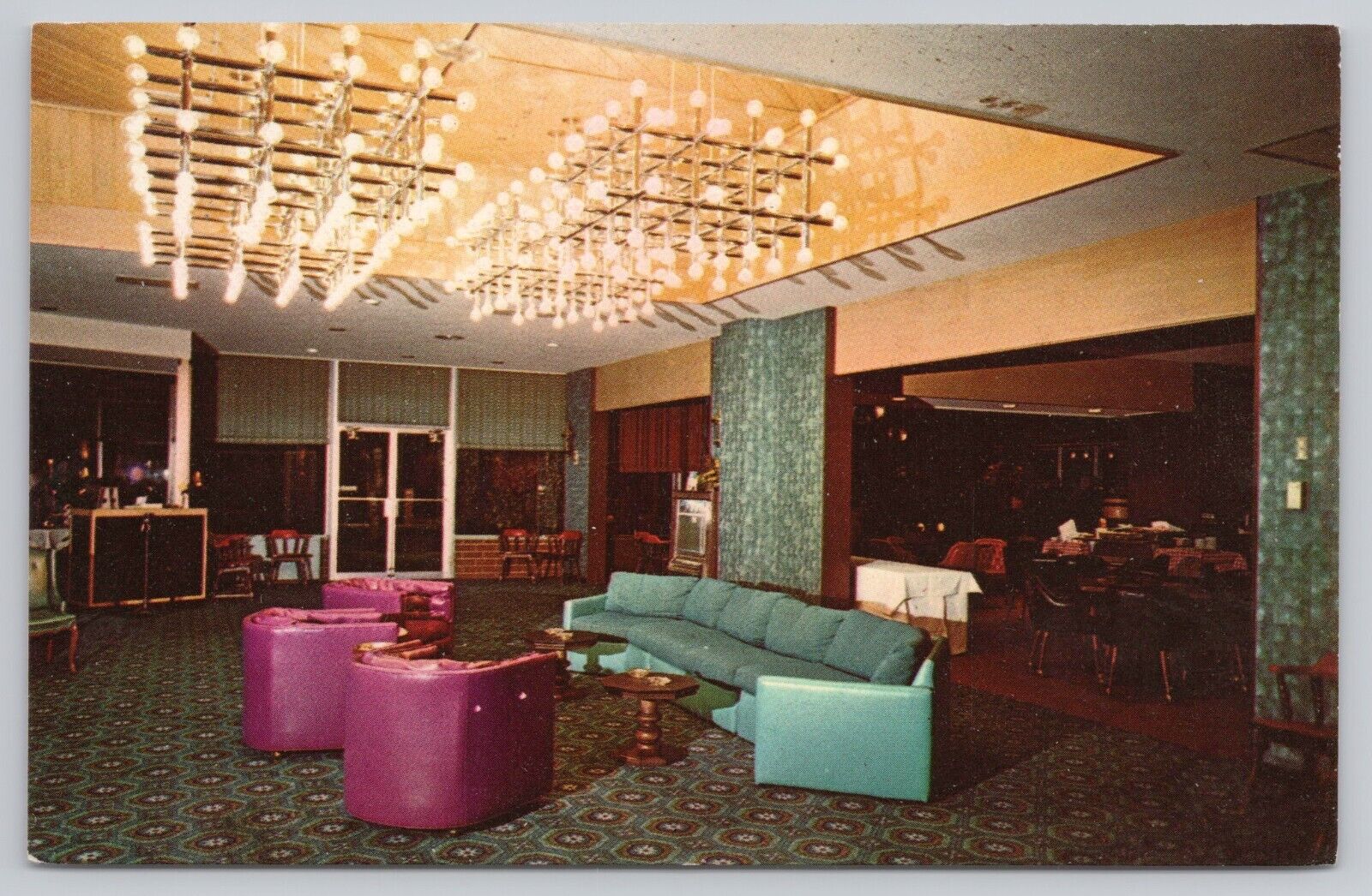 Lebanon Pennsylvania, Lebanon Treadway Inn Lobby, Vintage Postcard