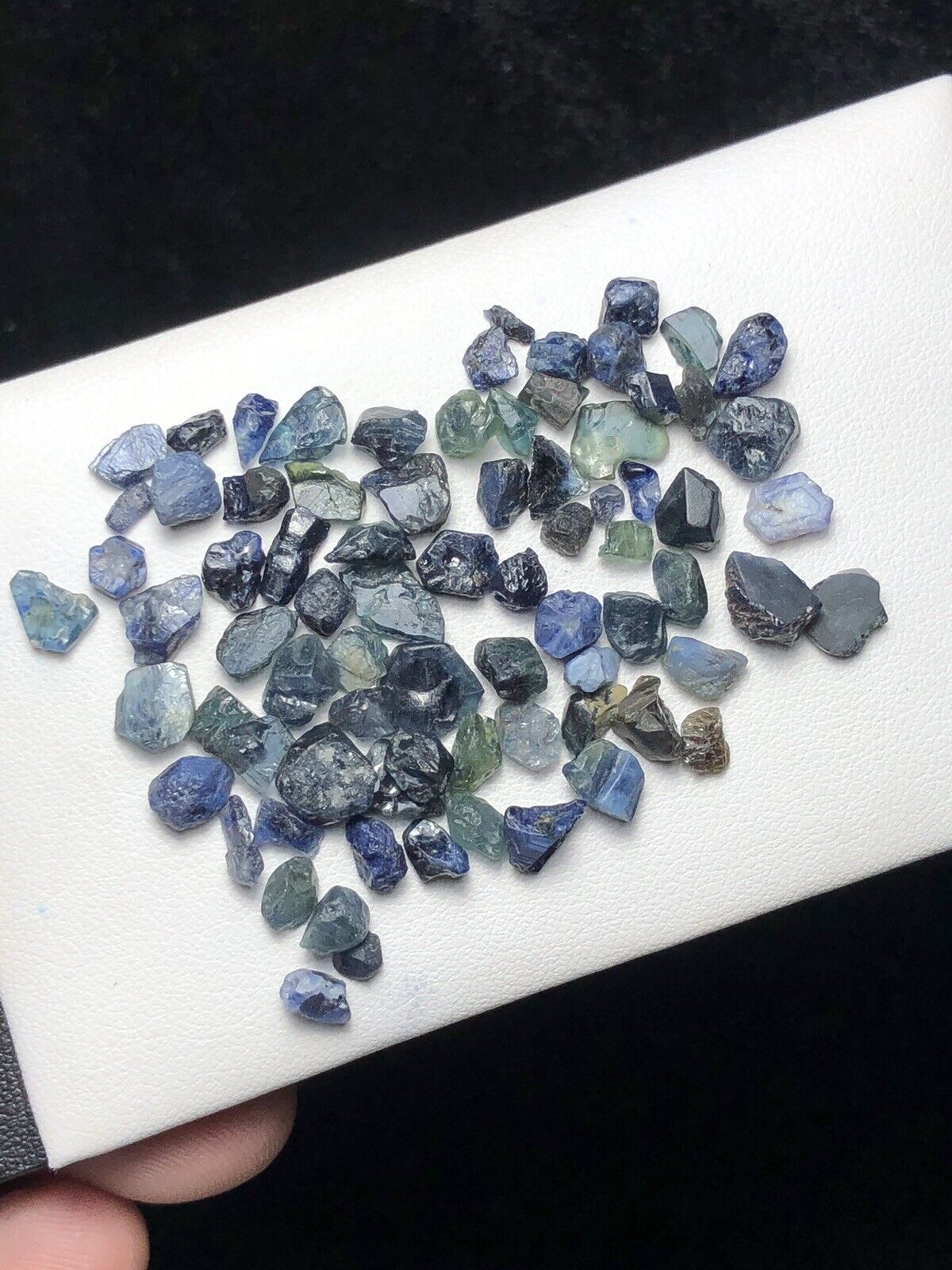 Weigh: 60 Crt /  Beautiful Natural Color Party Sapphire Parcel