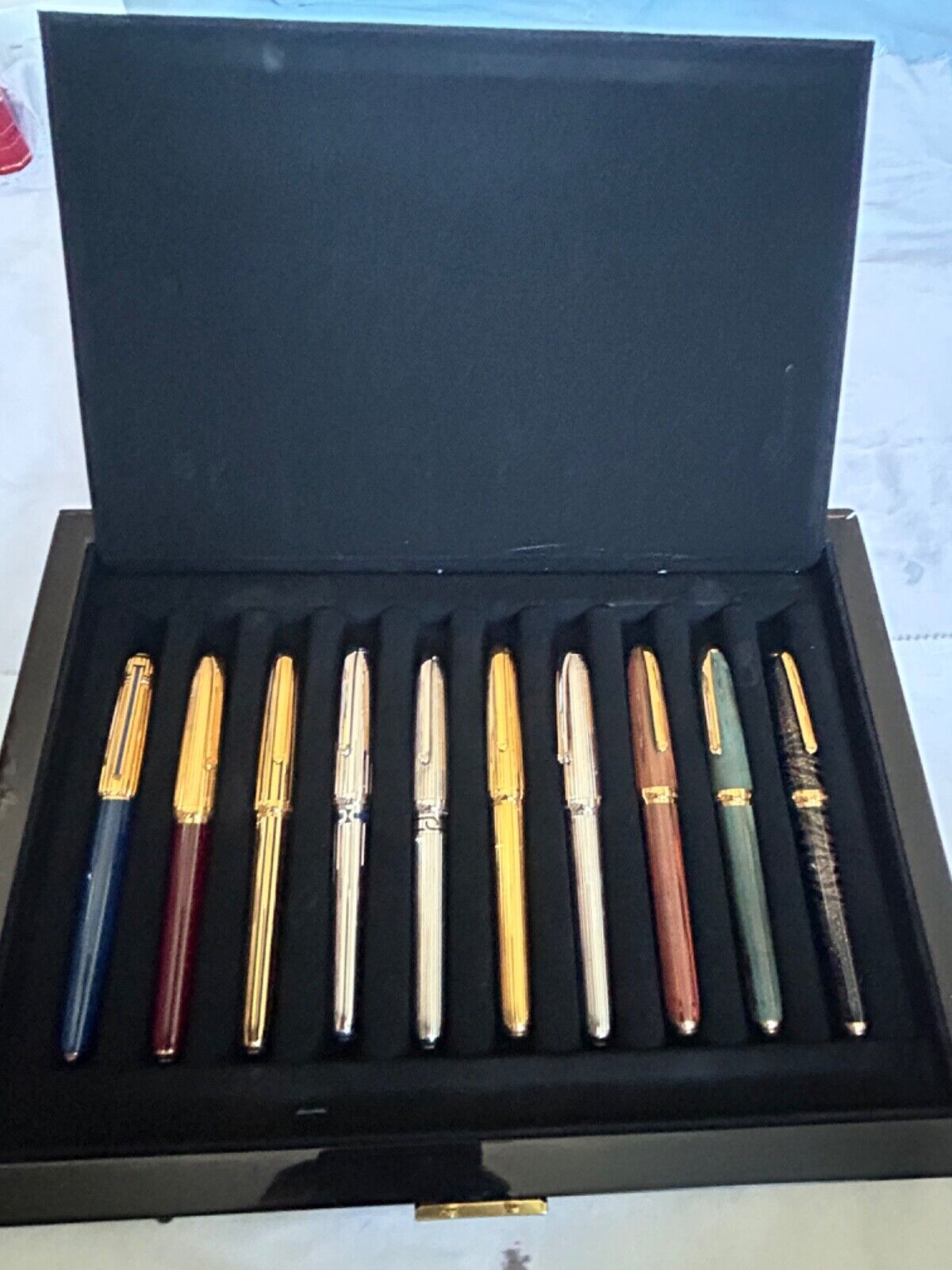 Collection of 10 Louis Cartier Fountain Pens, 18K Nibs-