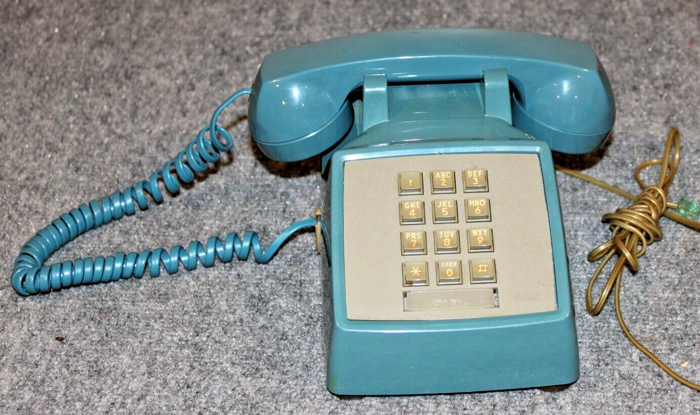 Vintage AT&T Teal Blue Green Touch Tone Desk Phone Push Button Rare Color WORKS