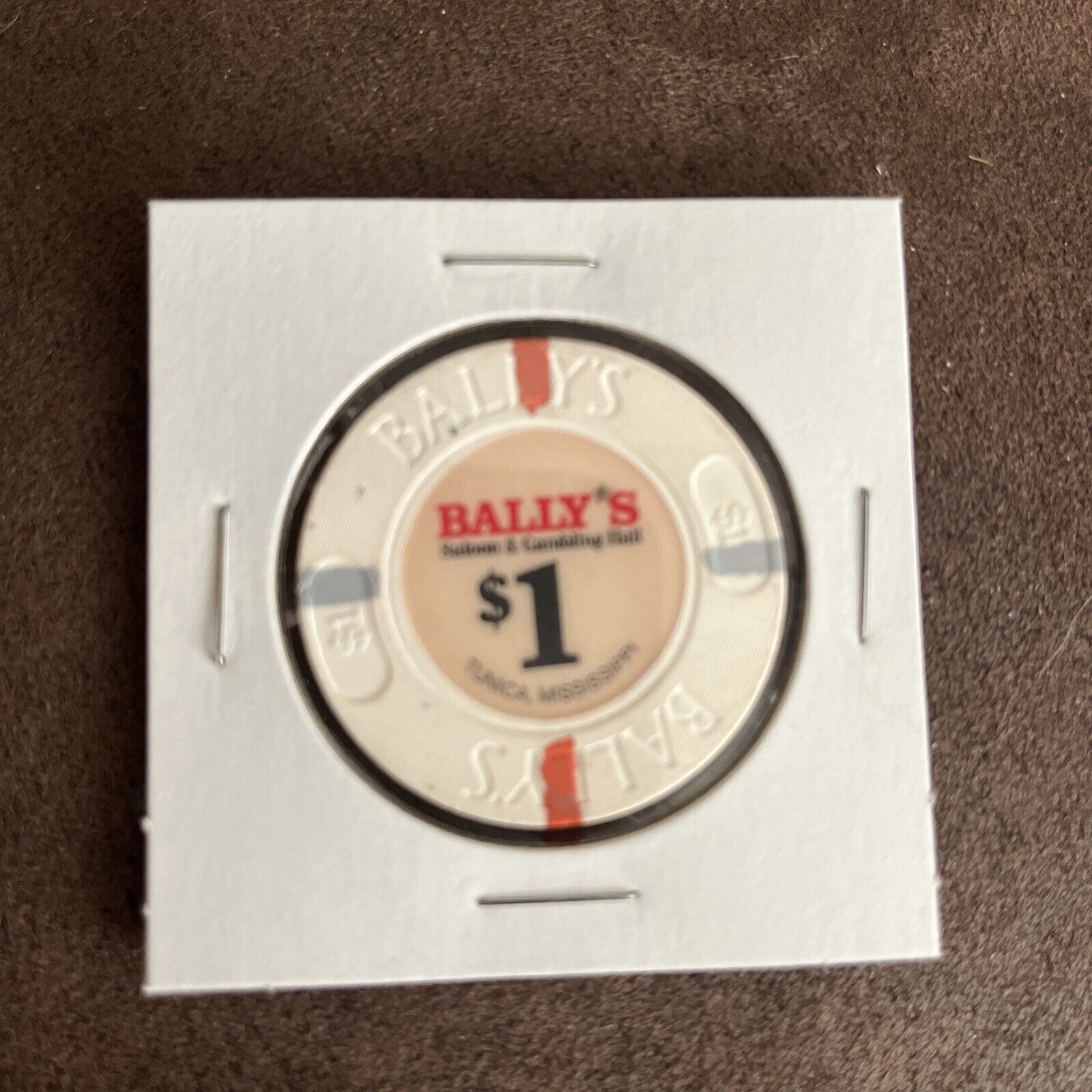 $1 BALLY\'S SALOON & GAMBLING HALL  Casino Chip - Tunica, Mississippi MS Obsolete
