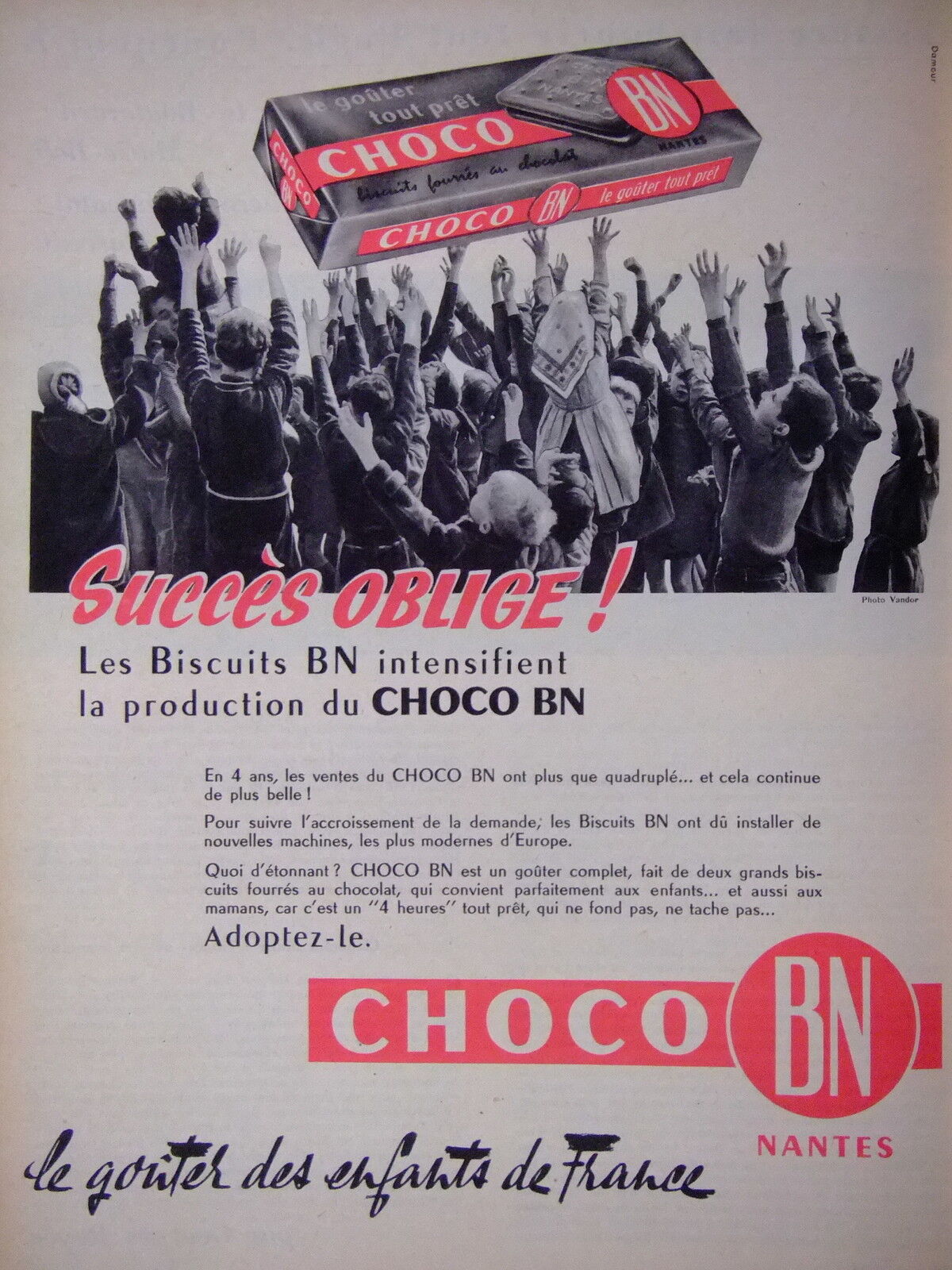 1959 ADVERTISEMENT CHOCO BN LE TASTE ALL READY CHOCOLATE STUFFED BISCUIT - NANTES