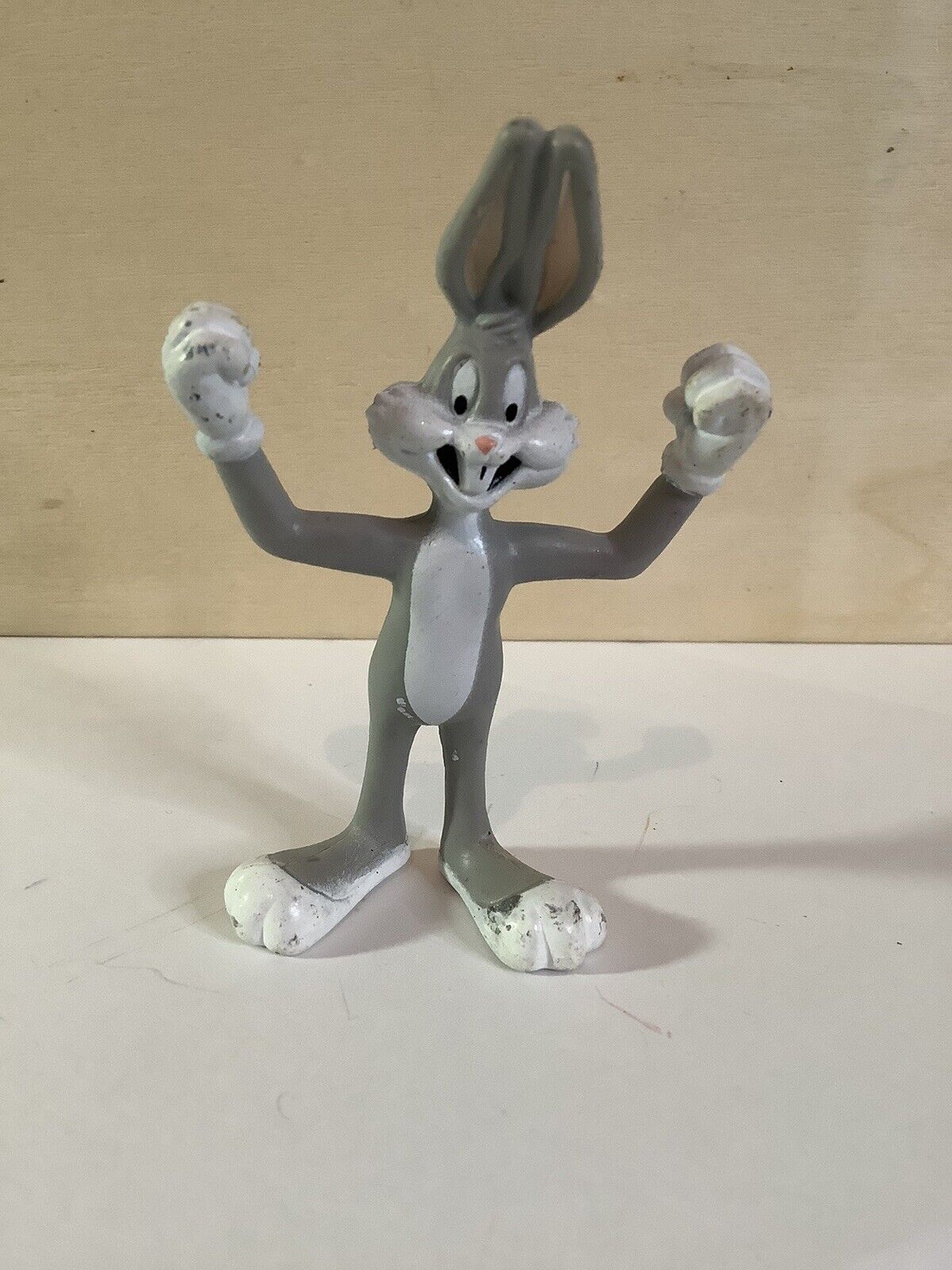 Vintage 1991 Bugs Bunny PVC Figure Warner Bros Looney Toons 3.5\