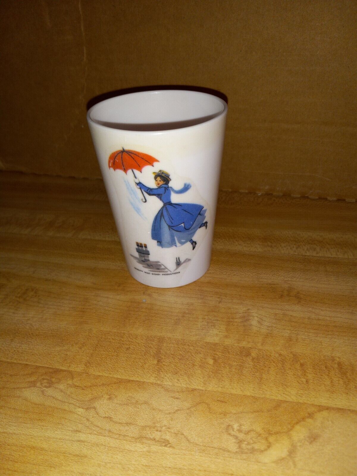Vintage 1964 MELMAC DISNEY Mary Poppins Umbrella  tumbler juice glass RARE  