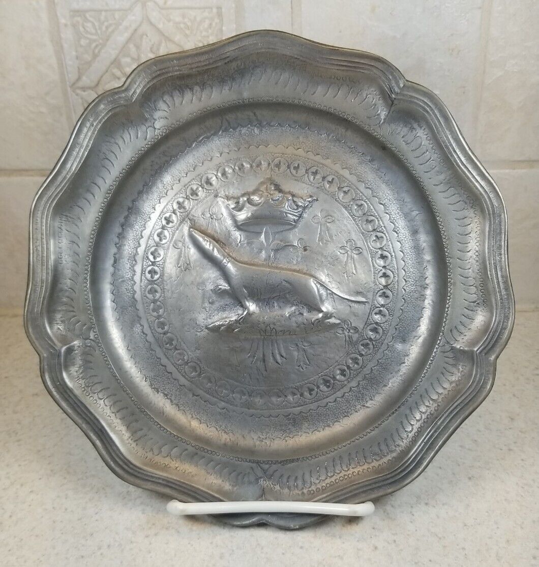 Superb 18th Century Pewter Wall Plate Crown & Hound Motif Germany 8 5/8\