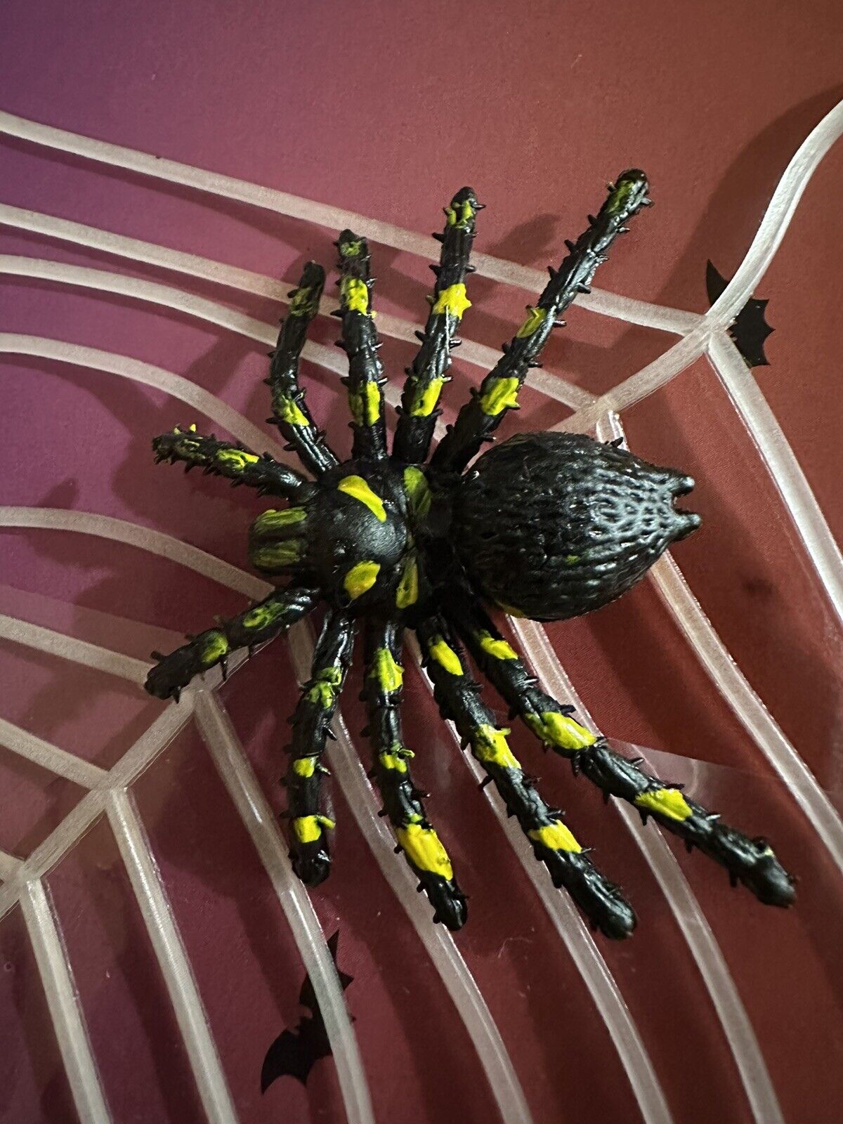 11” Glow In The Dark Spider Web With Suction Cups & 2 Spiders Ships Immediately