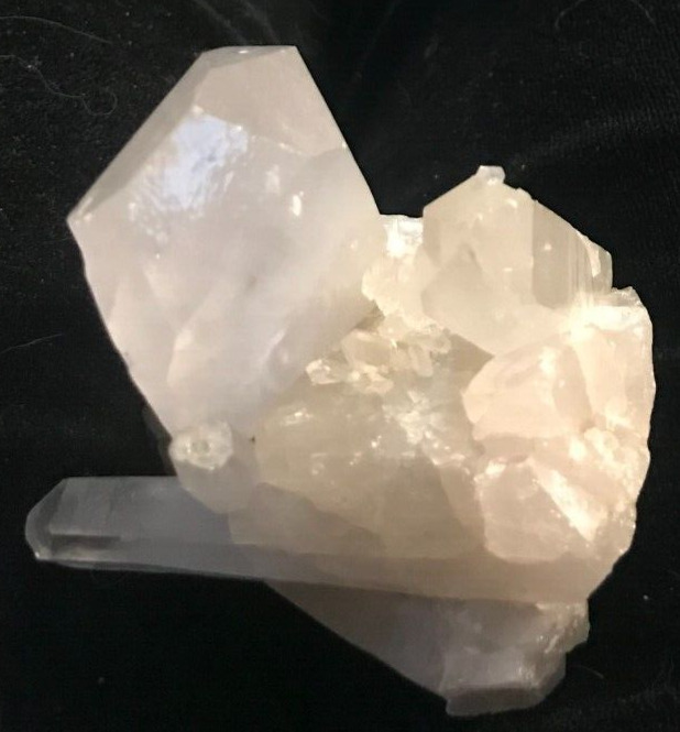 /    large Clear Quartz Crystals Cluster 363  grams